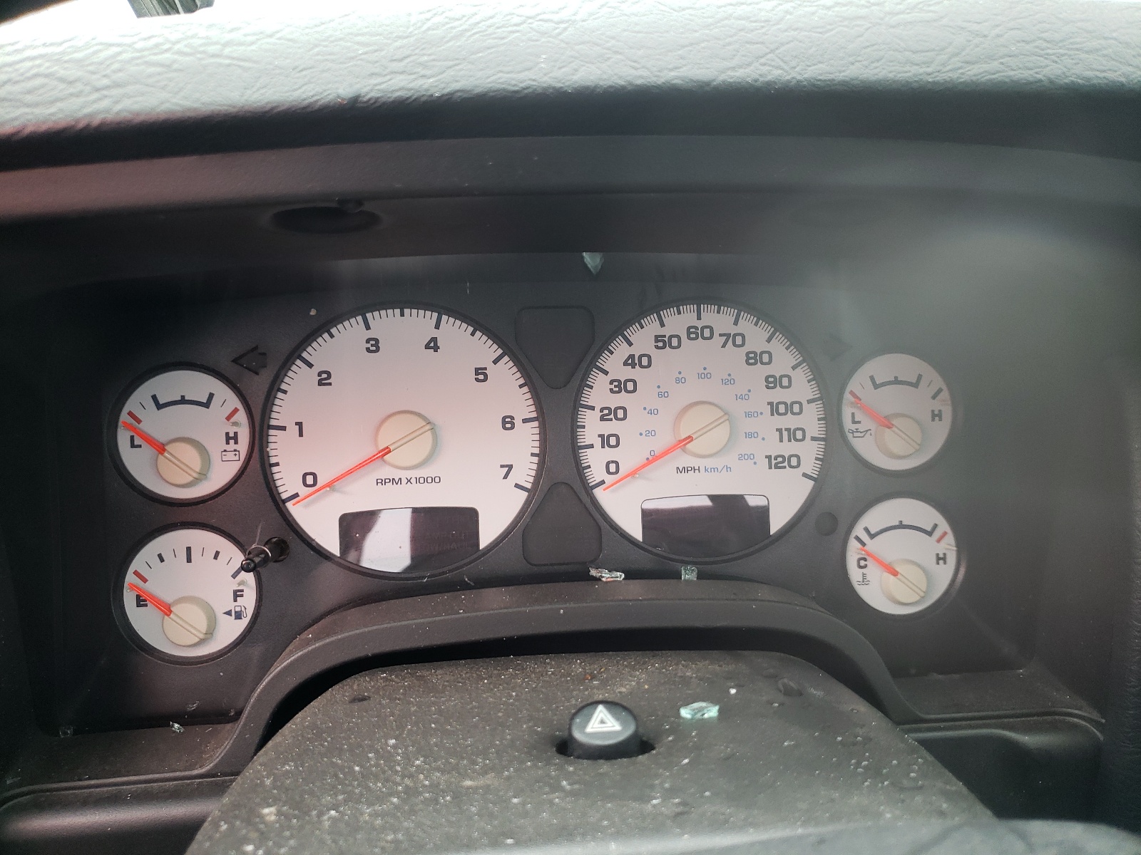 Photo 8 from auction – 2005 DODGE RAM 1500 S with VIN 1D7HA16K15J501050