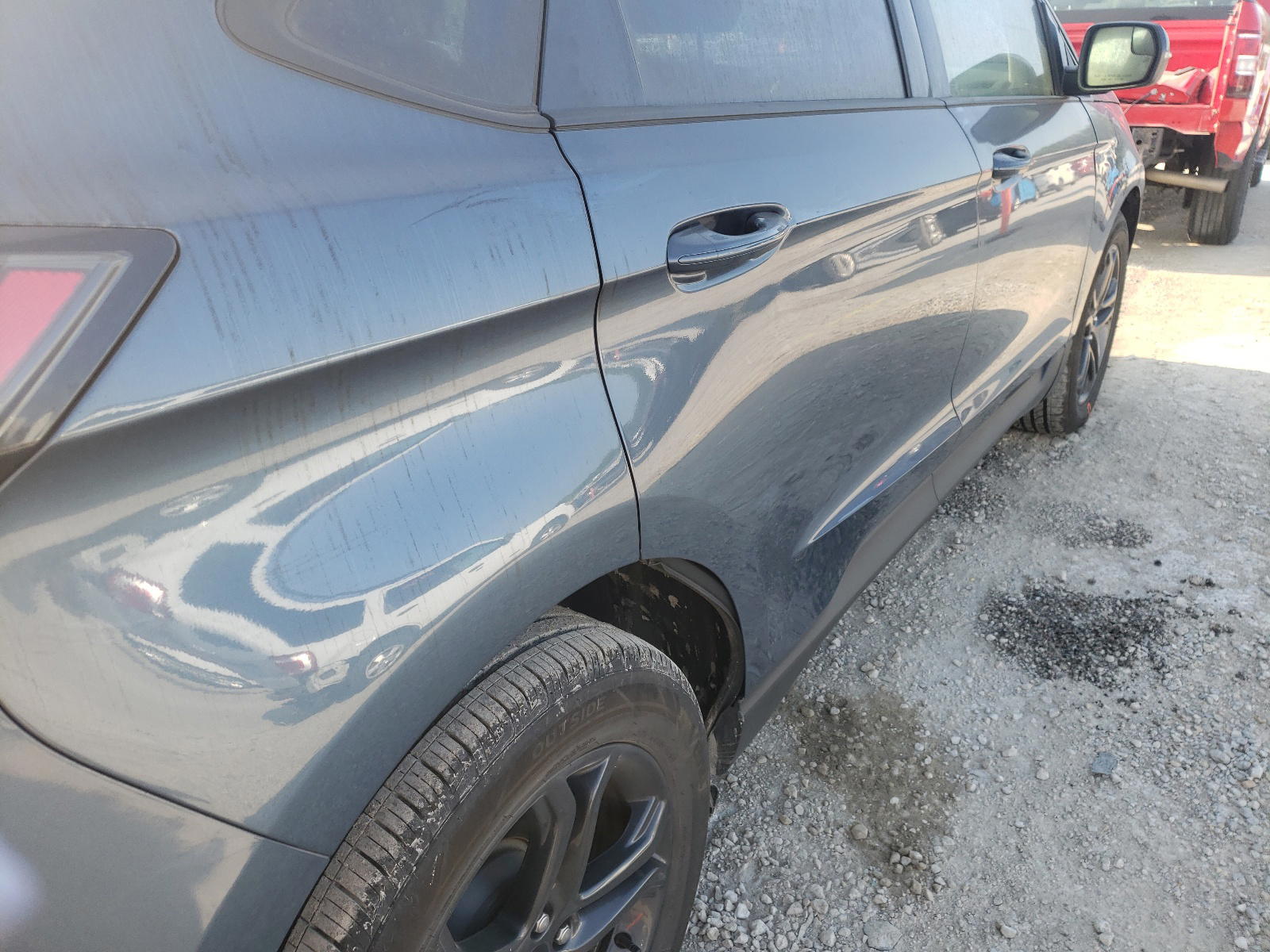 Photo 9 from auction – 2018 FORD EDGE SEL with VIN 2FMPK3J9XJBC31829