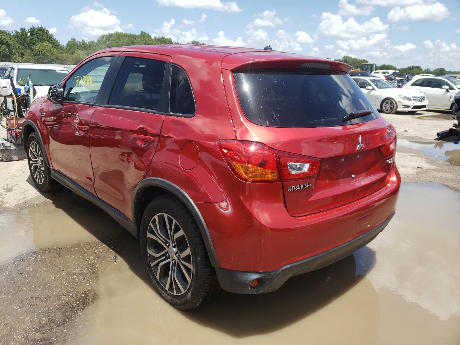 Photo 3 from auction – 2016 MITSUBISHI OUTLANDER with VIN JA4AP3AU8GZ040779