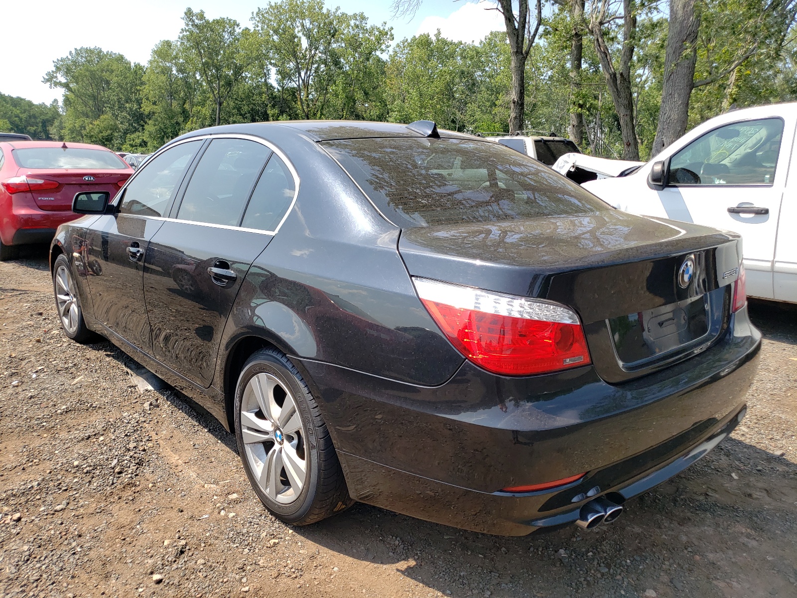 Photo 3 from auction – 2009 BMW 528 XI with VIN WBANV13529C153492