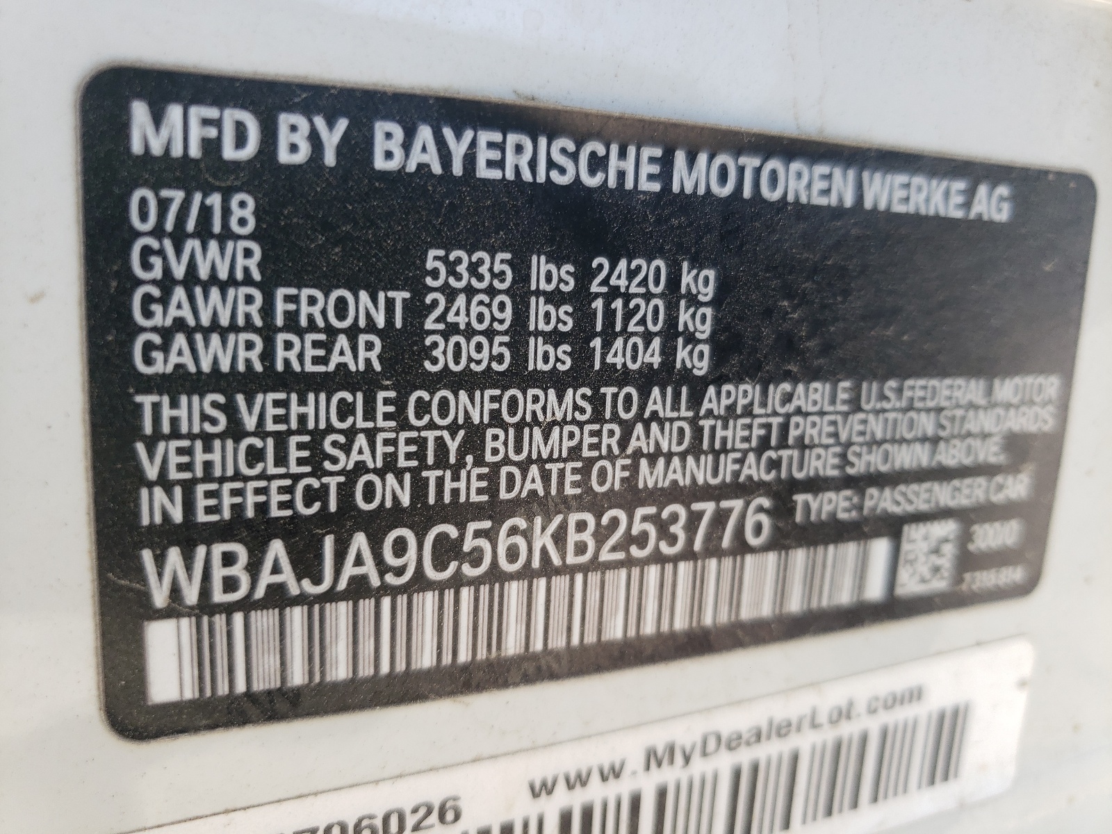 Photo 10 from auction – 2019 BMW 530E with VIN WBAJA9C56KB253776