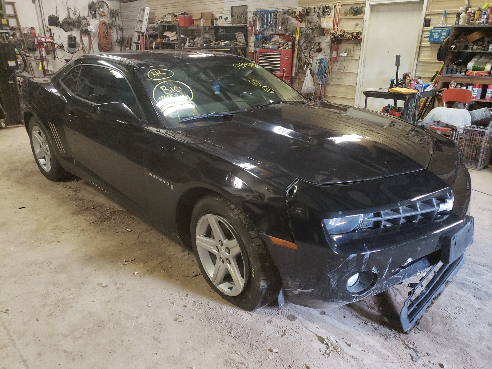 Photo 1 from auction – 2010 CHEVROLET CAMARO LT with VIN 2G1FB1EV0A9191143