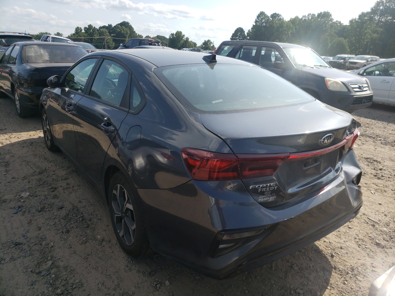 Photo 3 from auction – 2021 KIA FORTE FE with VIN 3KPF24AD2ME306563
