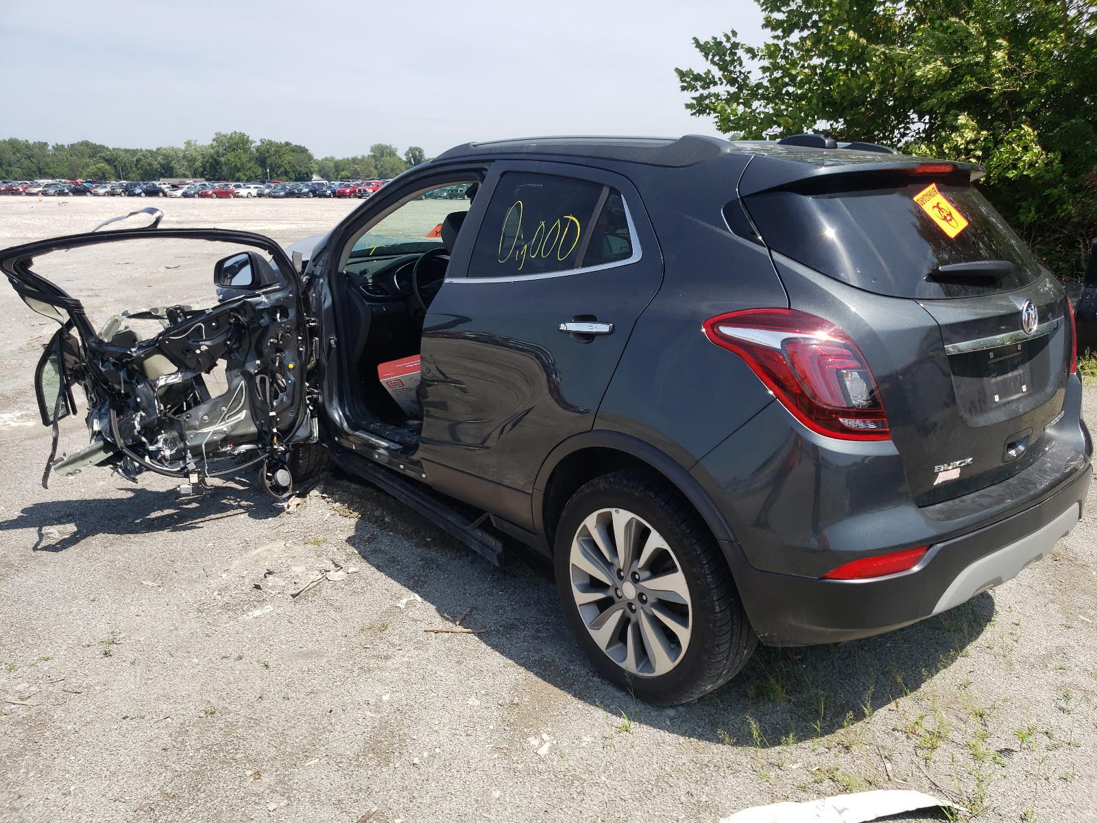 Photo 3 from auction – 2018 BUICK ENCORE PRE with VIN KL4CJASB7JB673107