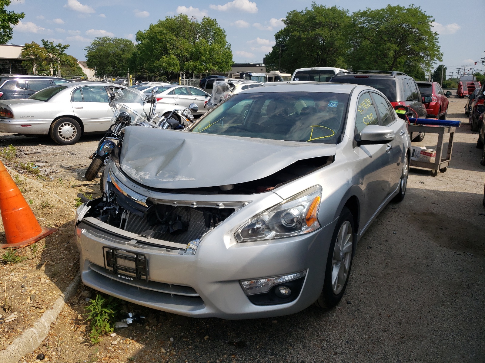 Photo 2 from auction – 2015 NISSAN ALTIMA 2.5 with VIN 1N4AL3APXFC410391