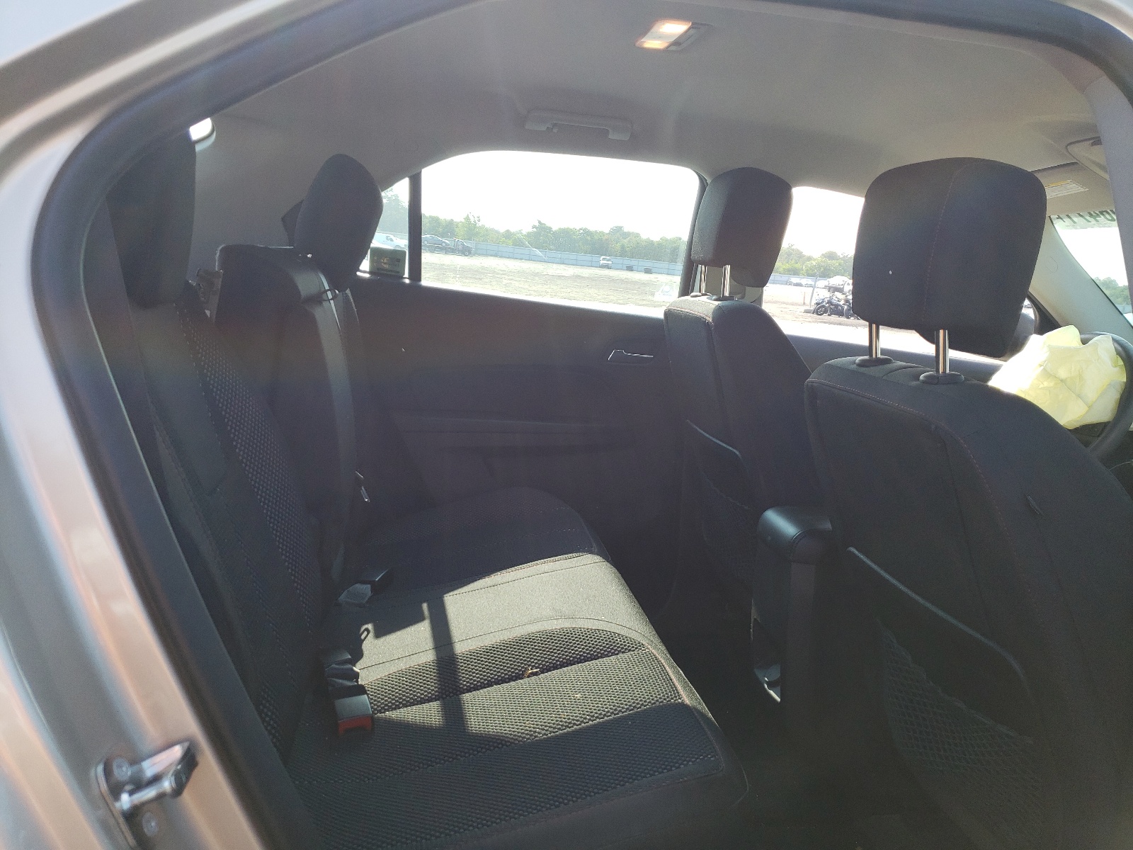 Photo 6 from auction – 2016 CHEVROLET EQUINOX LS with VIN 2GNALBEK2G1140865