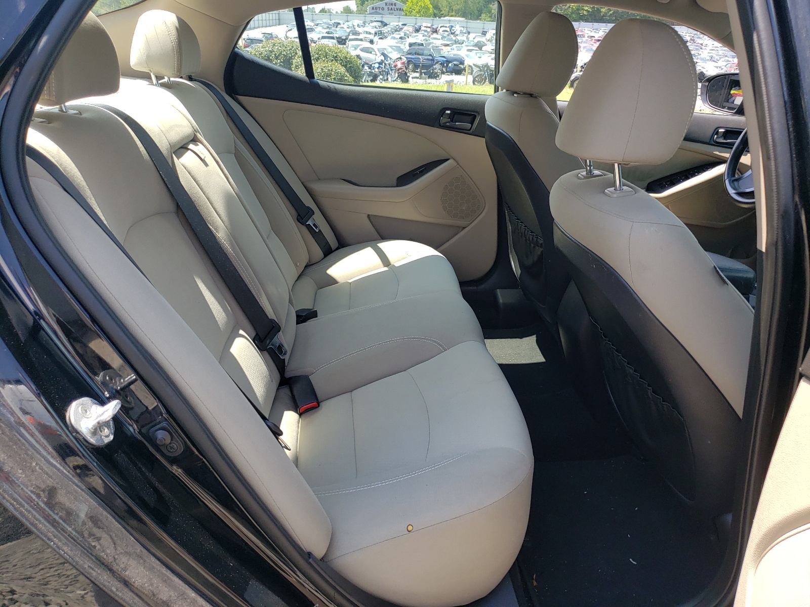 Photo 6 from auction – 2014 KIA OPTIMA LX with VIN 5XXGM4A73EG284882