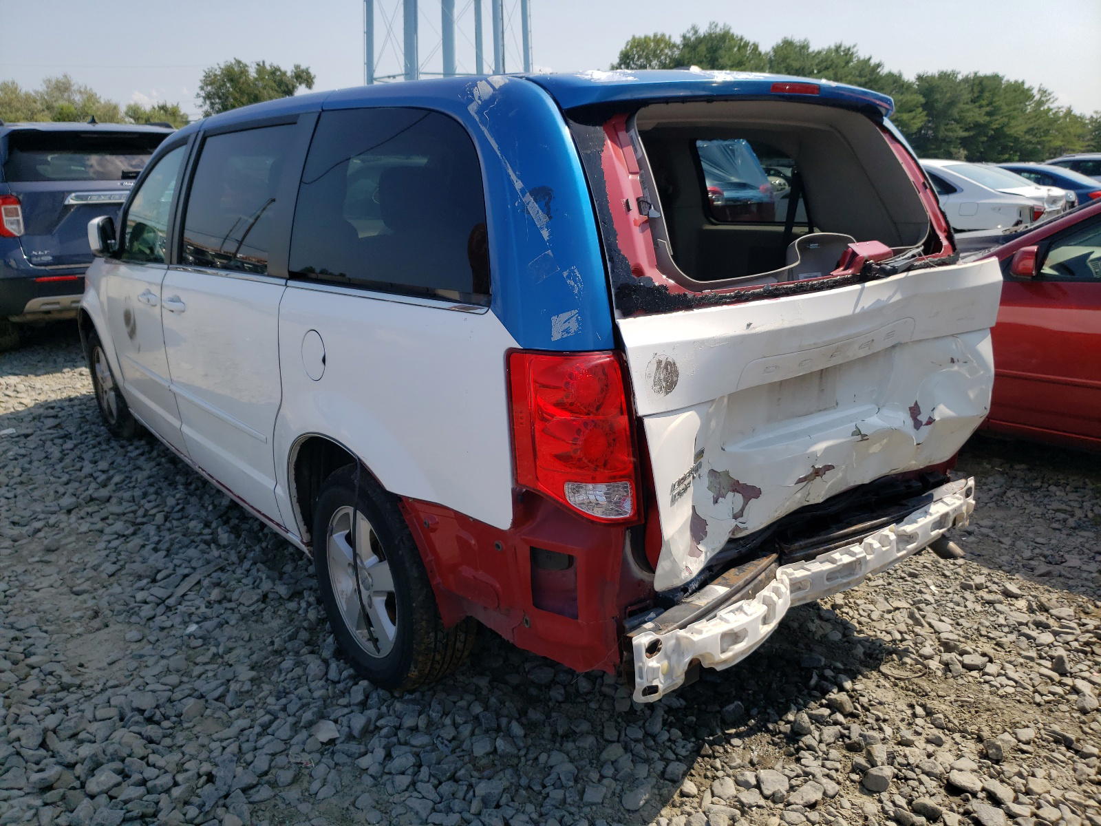 Photo 3 from auction – 2012 DODGE GRAND CARA with VIN 2C4RDGDGXCR196941
