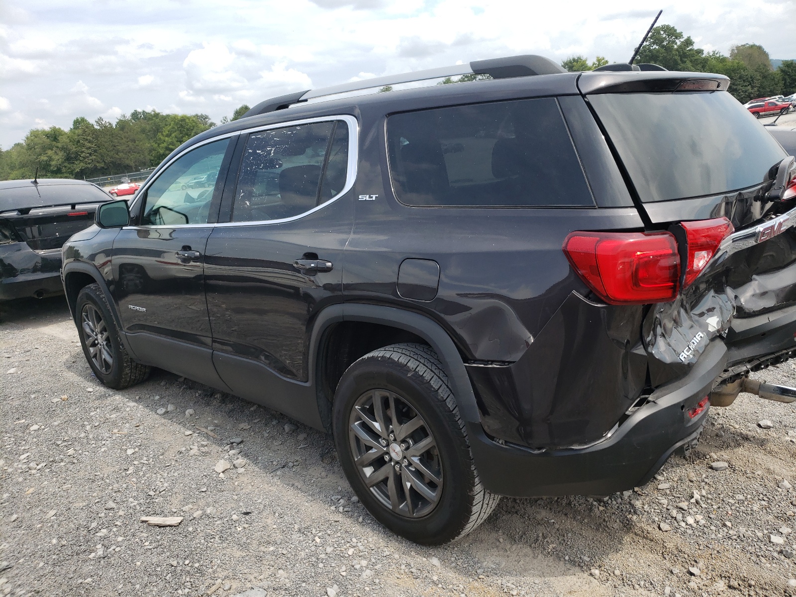 Photo 3 from auction – 2017 GMC ACADIA SLT with VIN 1GKKNMLA5HZ174809