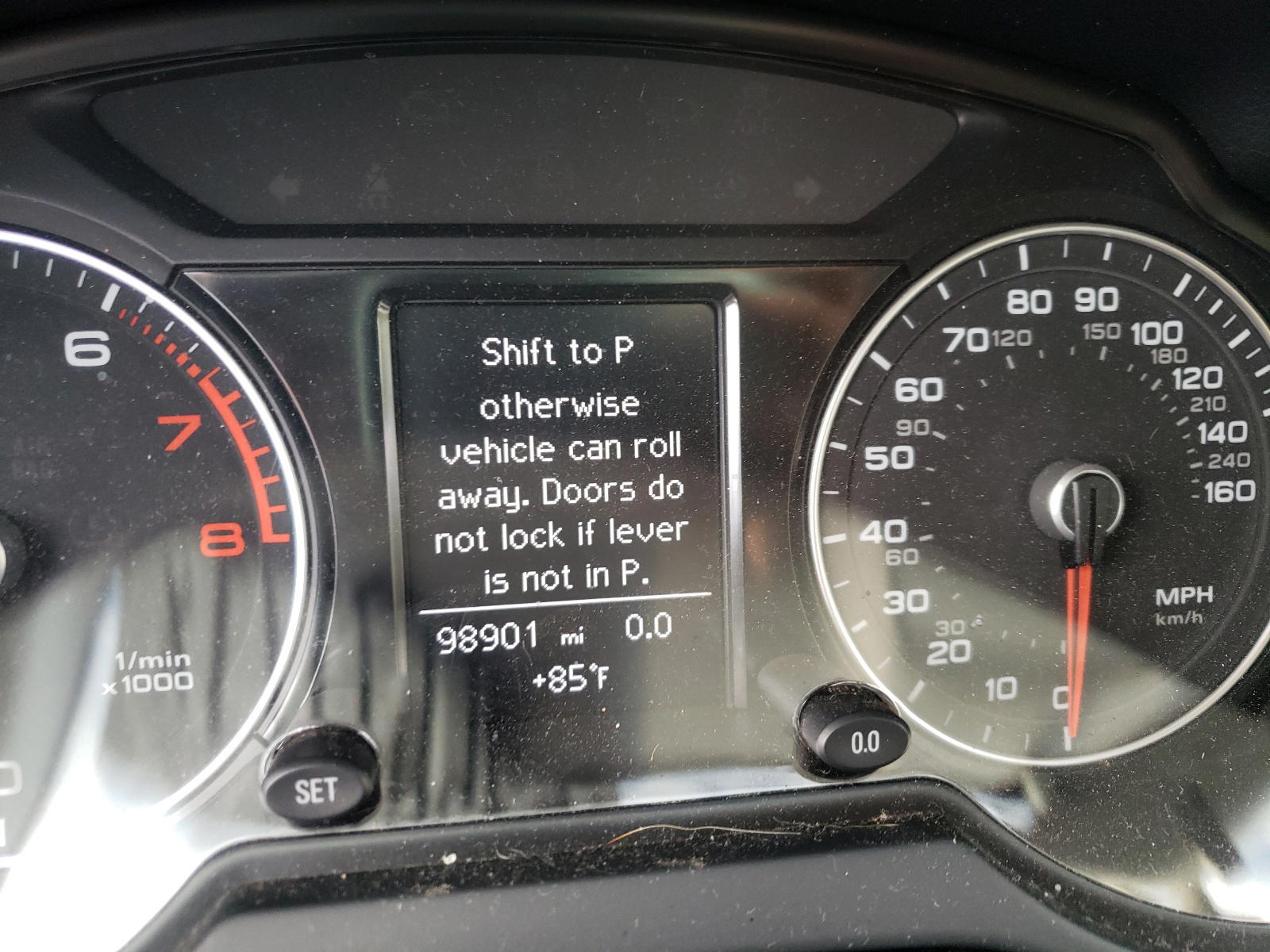 Photo 8 from auction – 2013 AUDI Q5 PREMIUM with VIN WA1CFAFPXDA012088