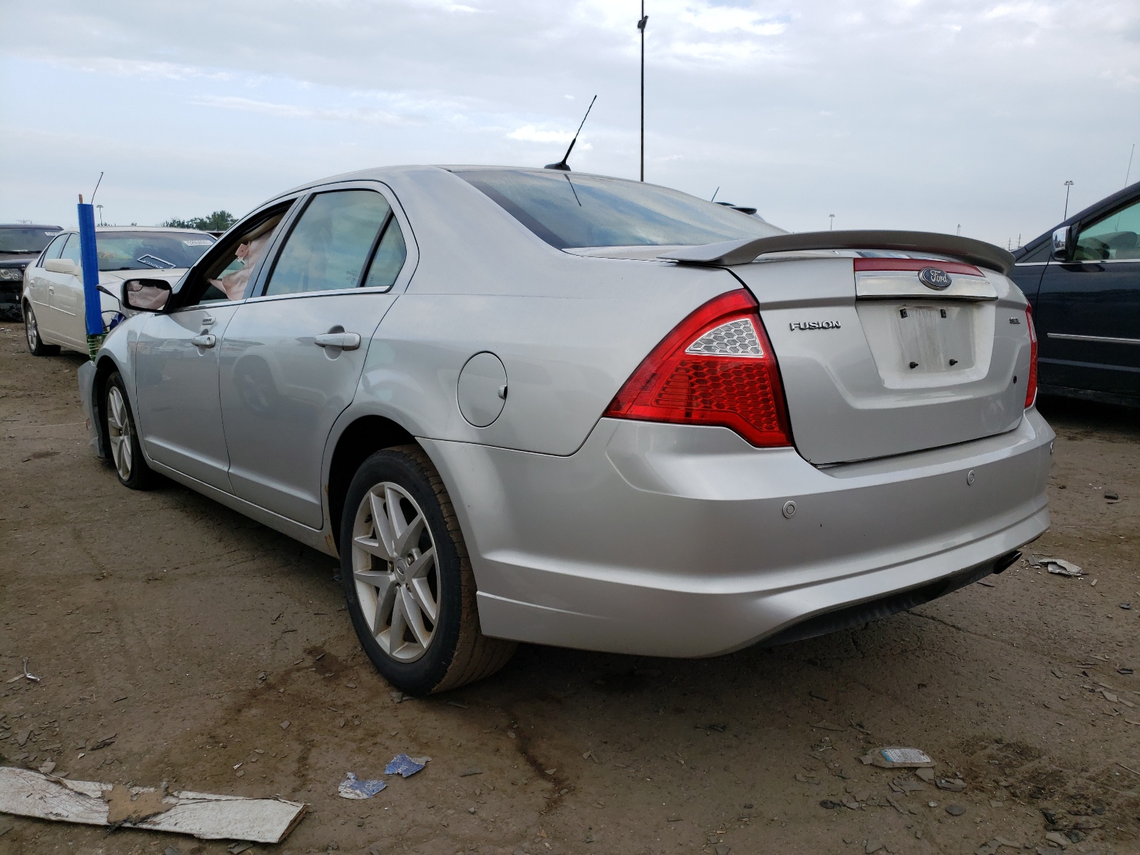 Photo 3 from auction – 2011 FORD FUSION SEL with VIN 3FAHP0JA7BR120781