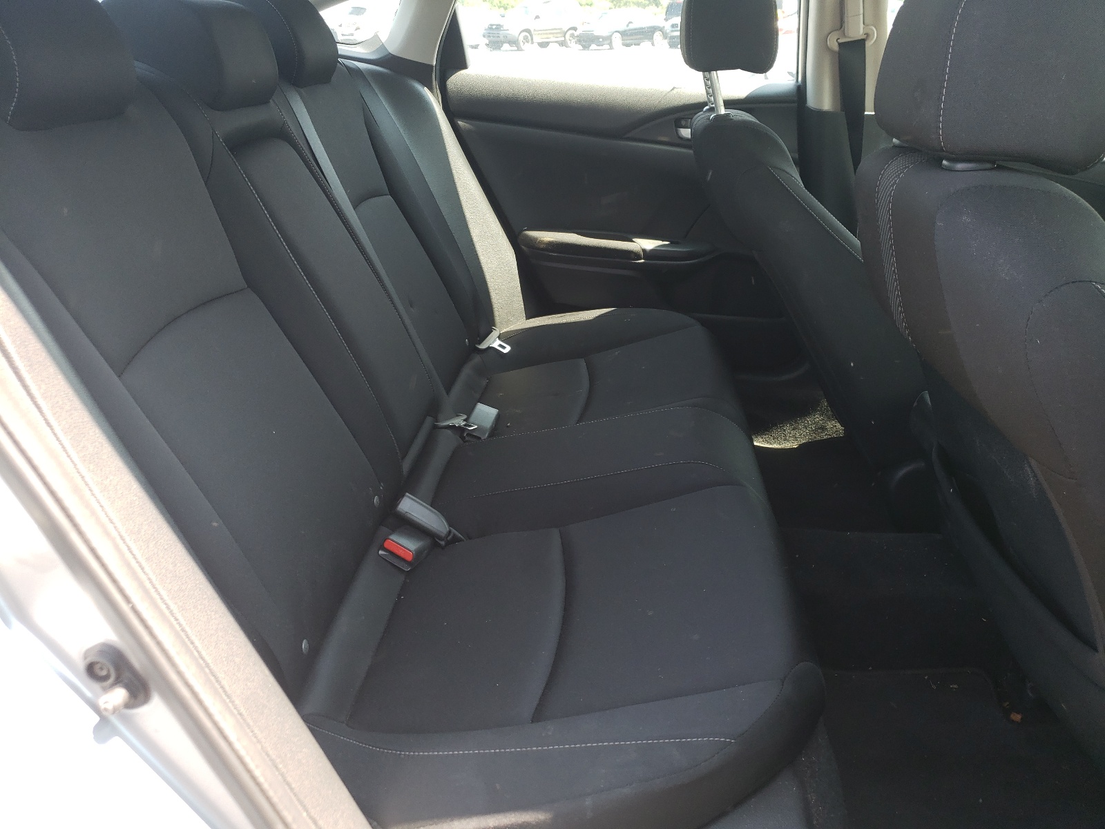 Photo 6 from auction – 2018 HONDA CIVIC EX with VIN 2HGFC2F7XJH530024