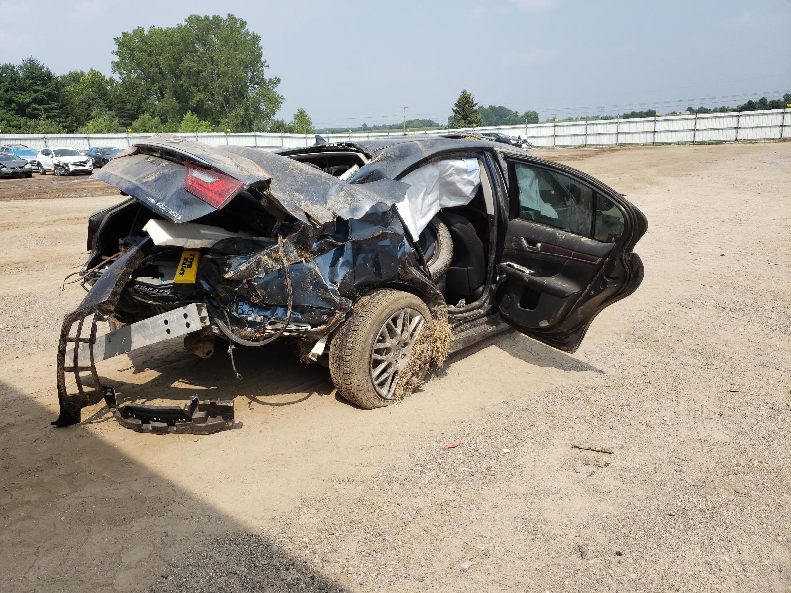 Photo 10 from auction – 2013 LEXUS GS 350 with VIN JTHCE1BL2D5015277