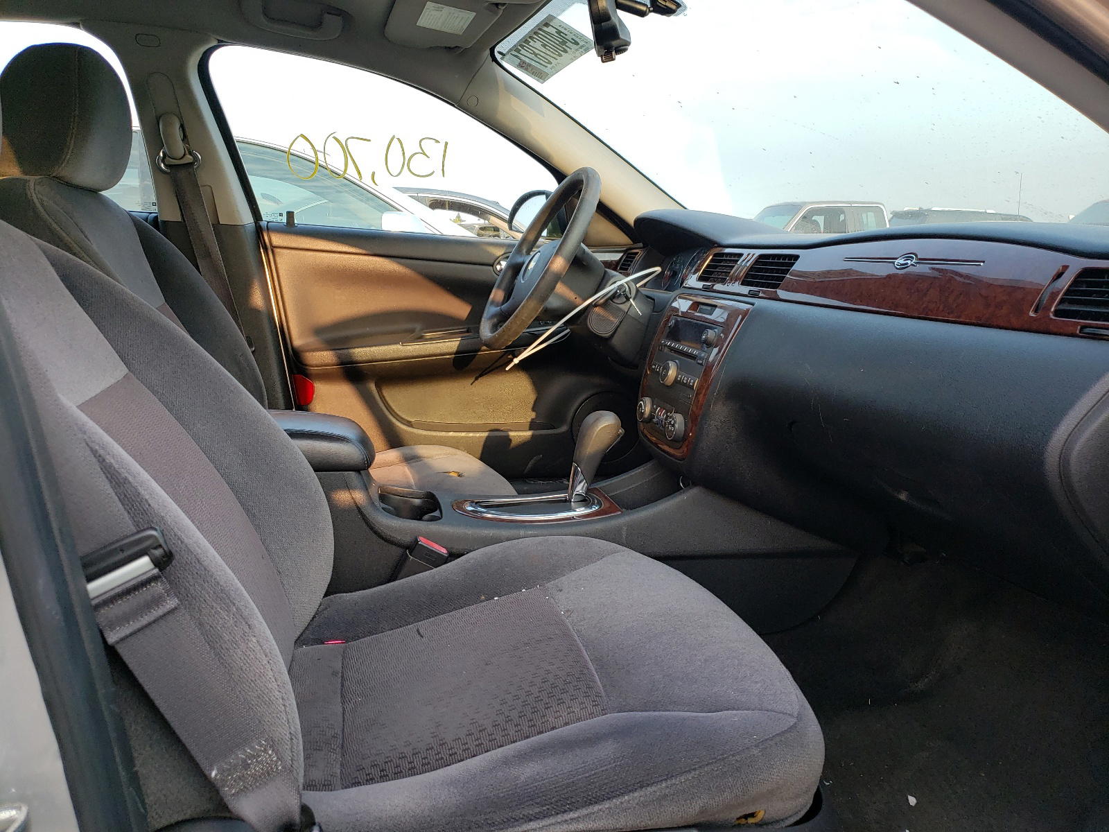 Photo 5 from auction – 2011 CHEVROLET IMPALA LS with VIN 2G1WF5EK9B1323186
