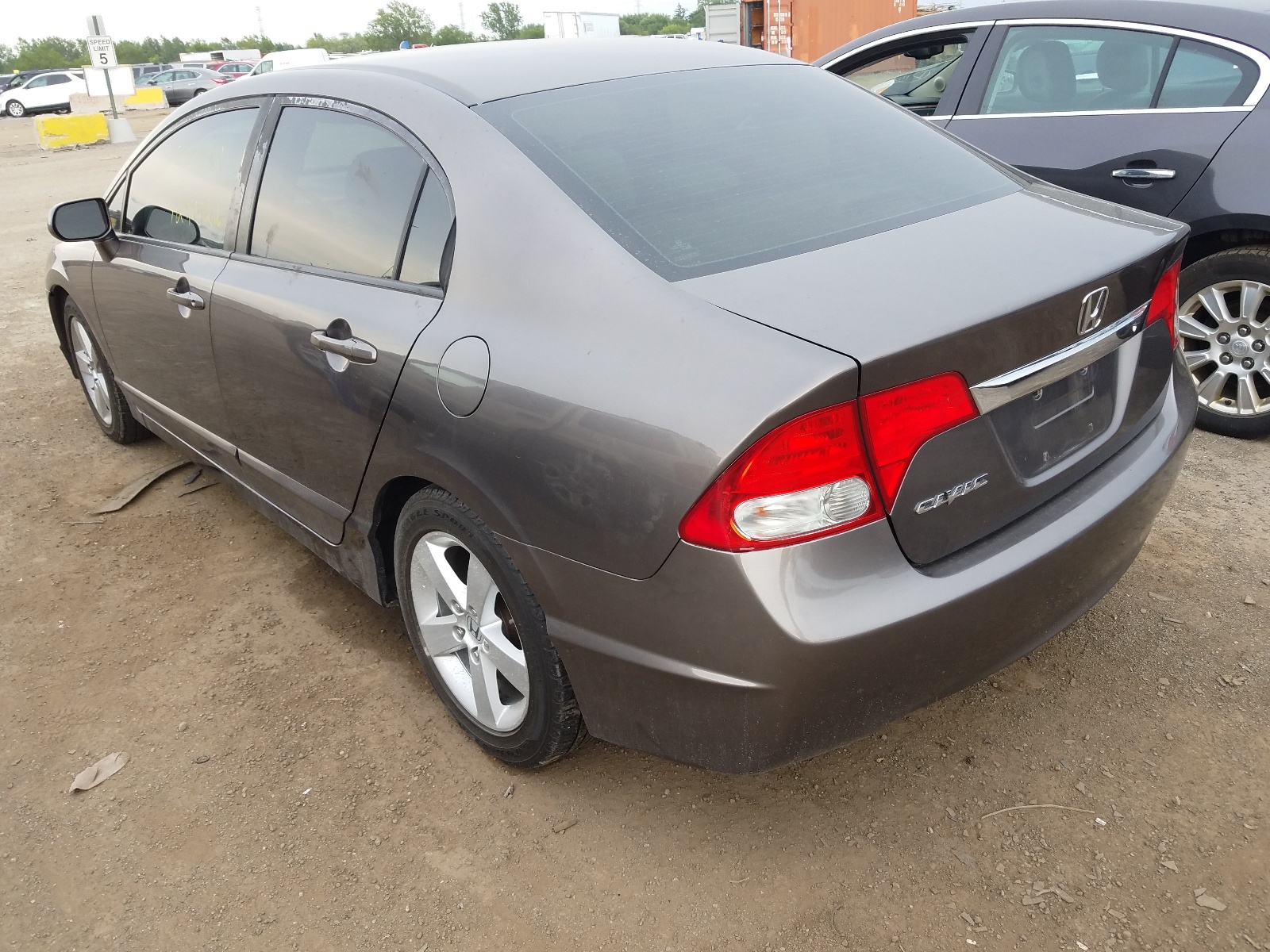 Photo 3 from auction – 2009 HONDA CIVIC LX with VIN 19XFA16539E016908