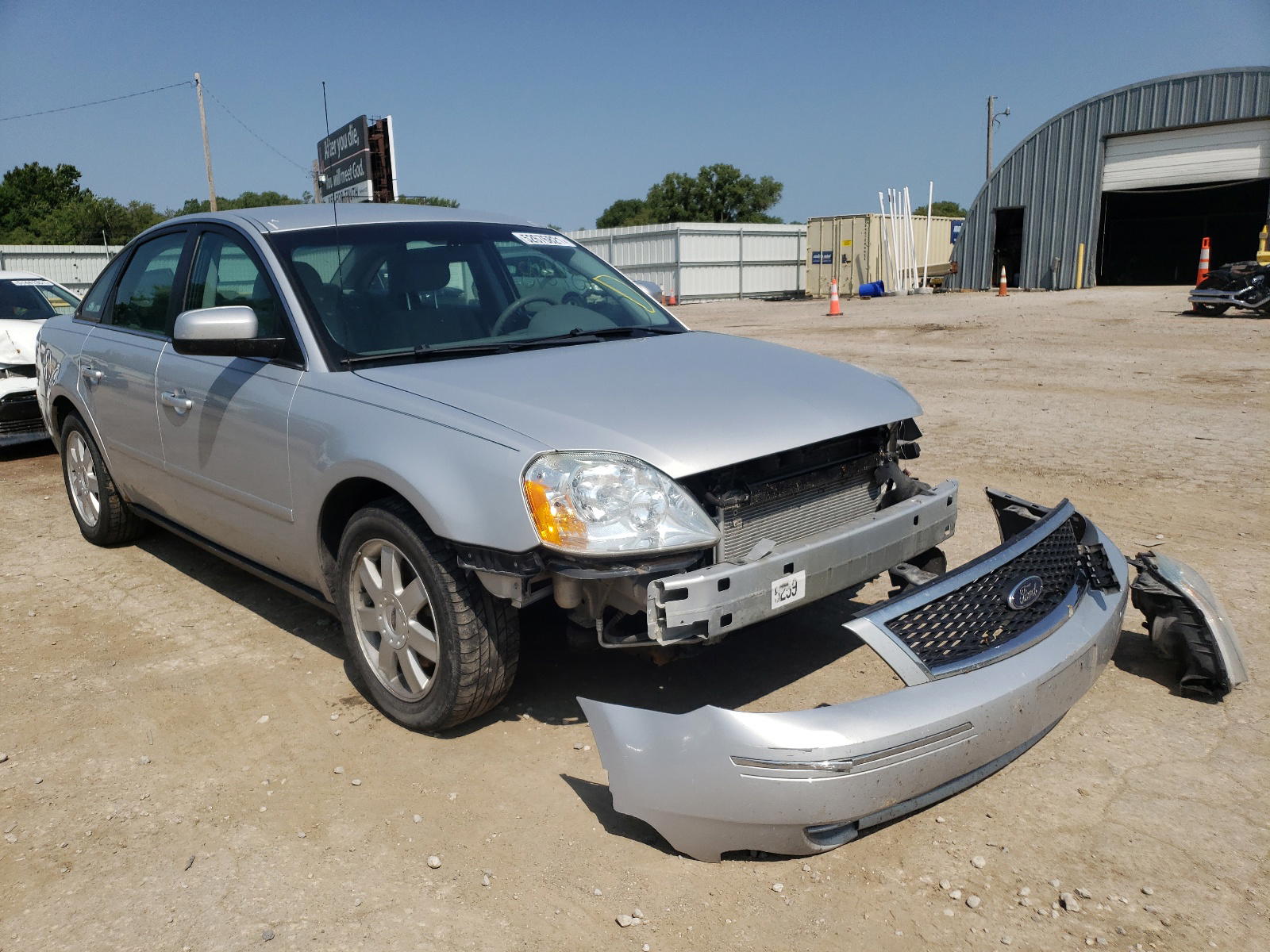 FORD FIVE HUNDR 2005 with VIN 1FAFP23155G117583 - Photo from auction