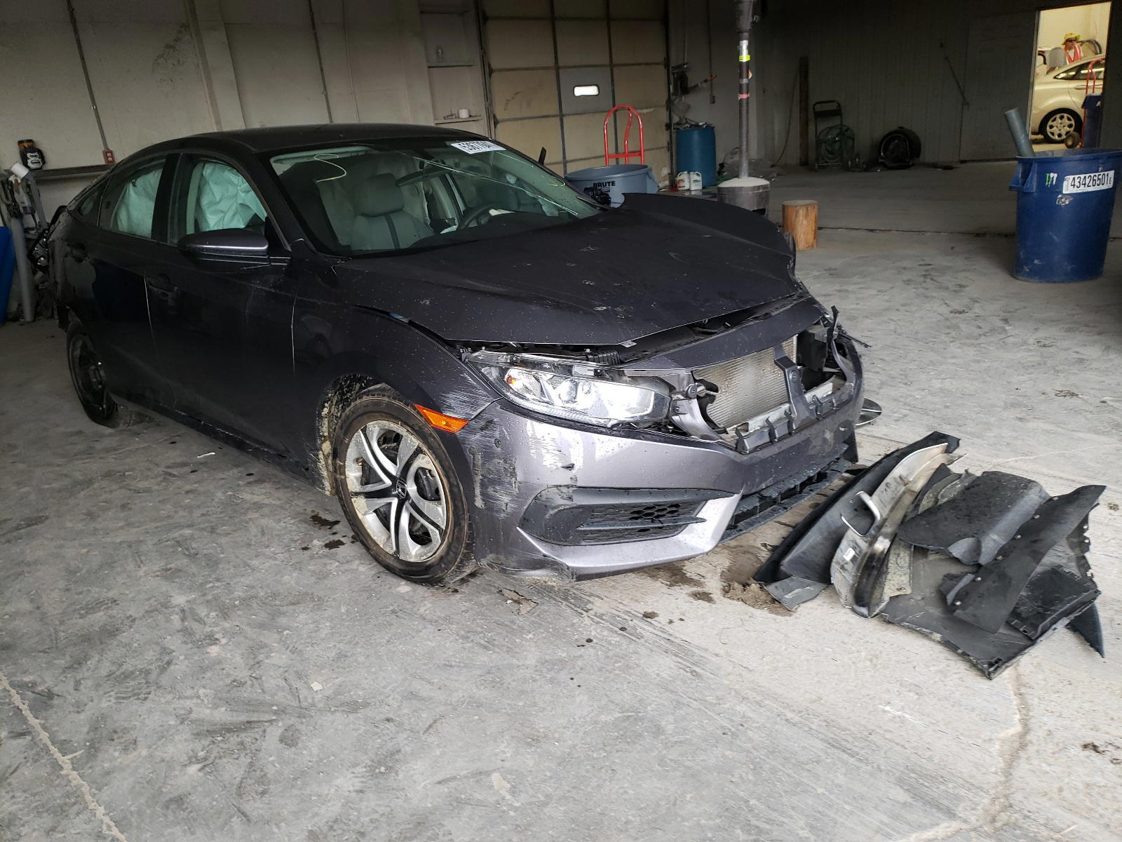 HONDA CIVIC LX 2017 with VIN 19XFC2F53HE021198 - Photo from auction