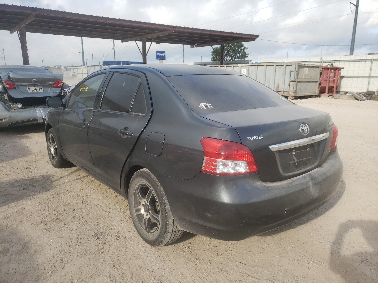 Photo 3 from auction – 2010 TOYOTA YARIS with VIN JTDBT4K34A1376162