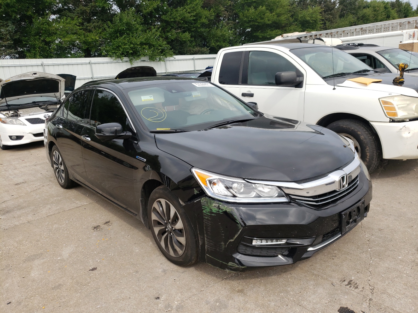 HONDA ACCORD HYB 2017 with VIN JHMCR6F52HC024608 - Photo from auction
