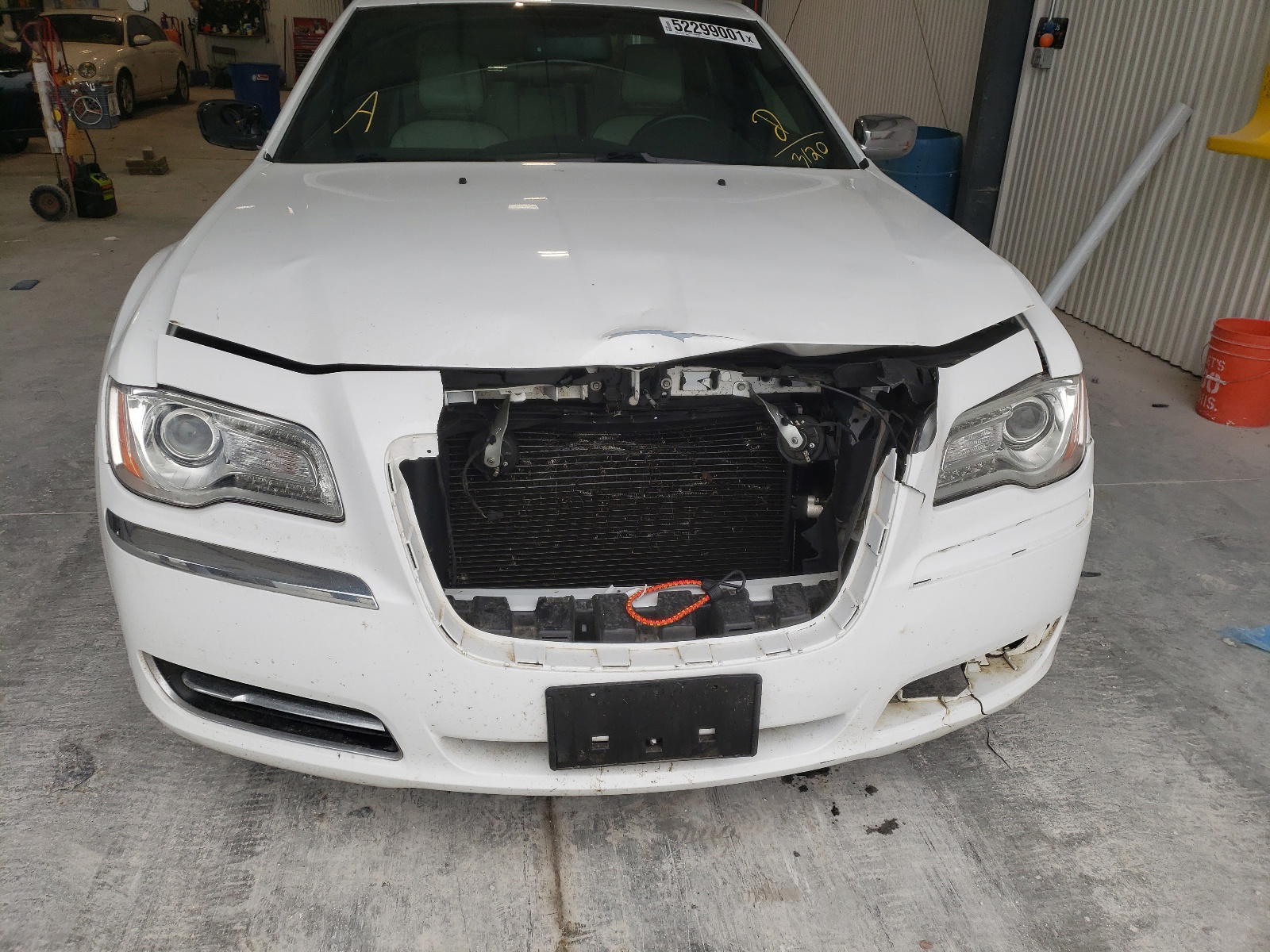 Photo 9 from auction – 2014 CHRYSLER 300 with VIN 2C3CCAAG6EH343120
