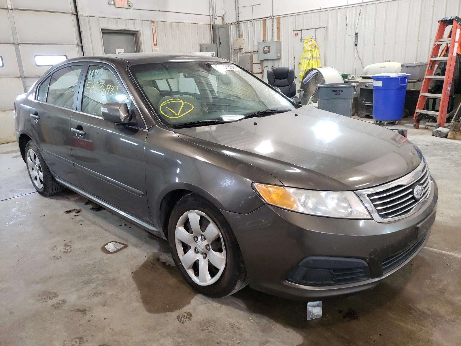 KIA OPTIMA LX 2010 with VIN KNAGG4A8XA5382643 - Photo from auction