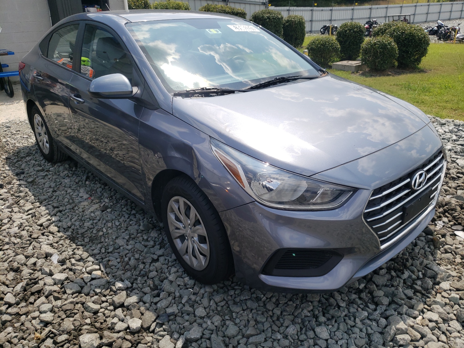 Photo 1 from auction – 2019 HYUNDAI ACCENT SE with VIN 3KPC24A3XKE055170