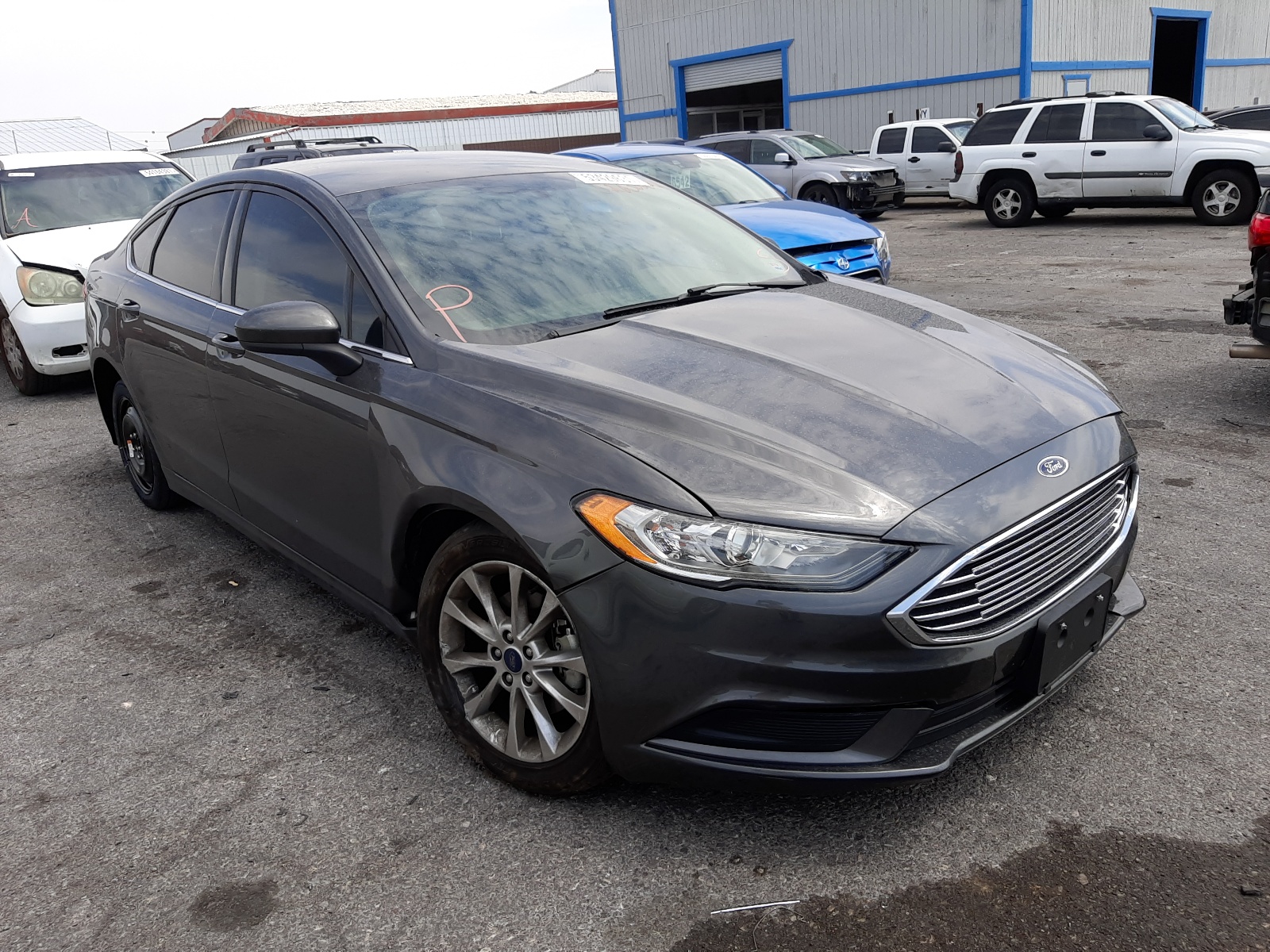FORD FUSION SE 2017 with VIN 3FA6P0H7XHR110529 - Photo from auction