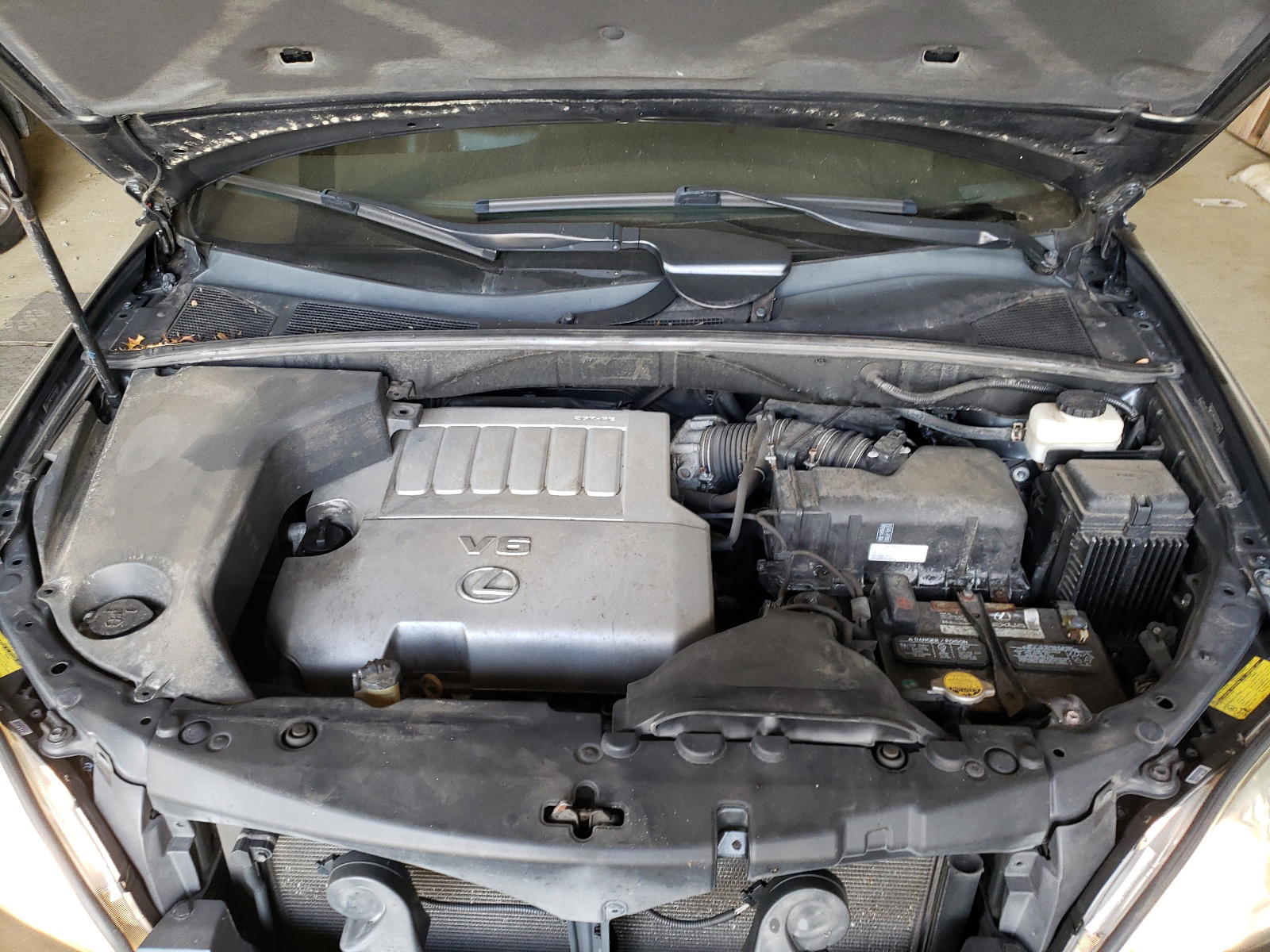 Photo 7 from auction – 2007 LEXUS RX 350 with VIN 2T2HK31UX7C045443