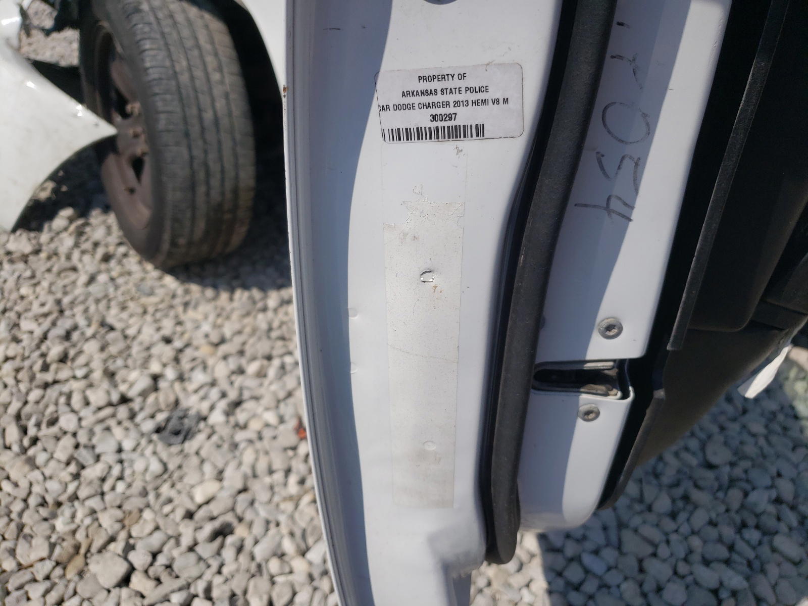 Photo 10 from auction – 2011 DODGE CHARGER with VIN 2B3CL1CT6BH600750