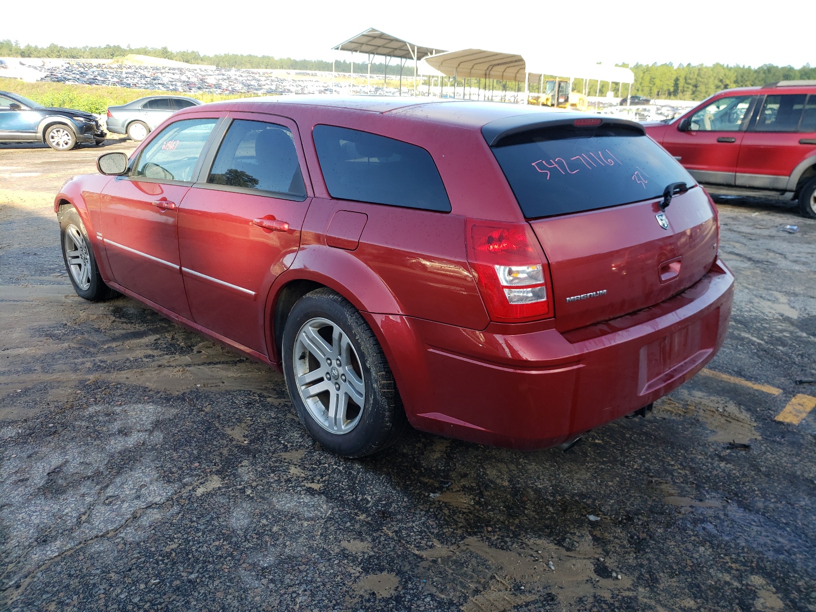 Photo 3 from auction – 2005 DODGE MAGNUM R/T with VIN 2D8GV58245H692707