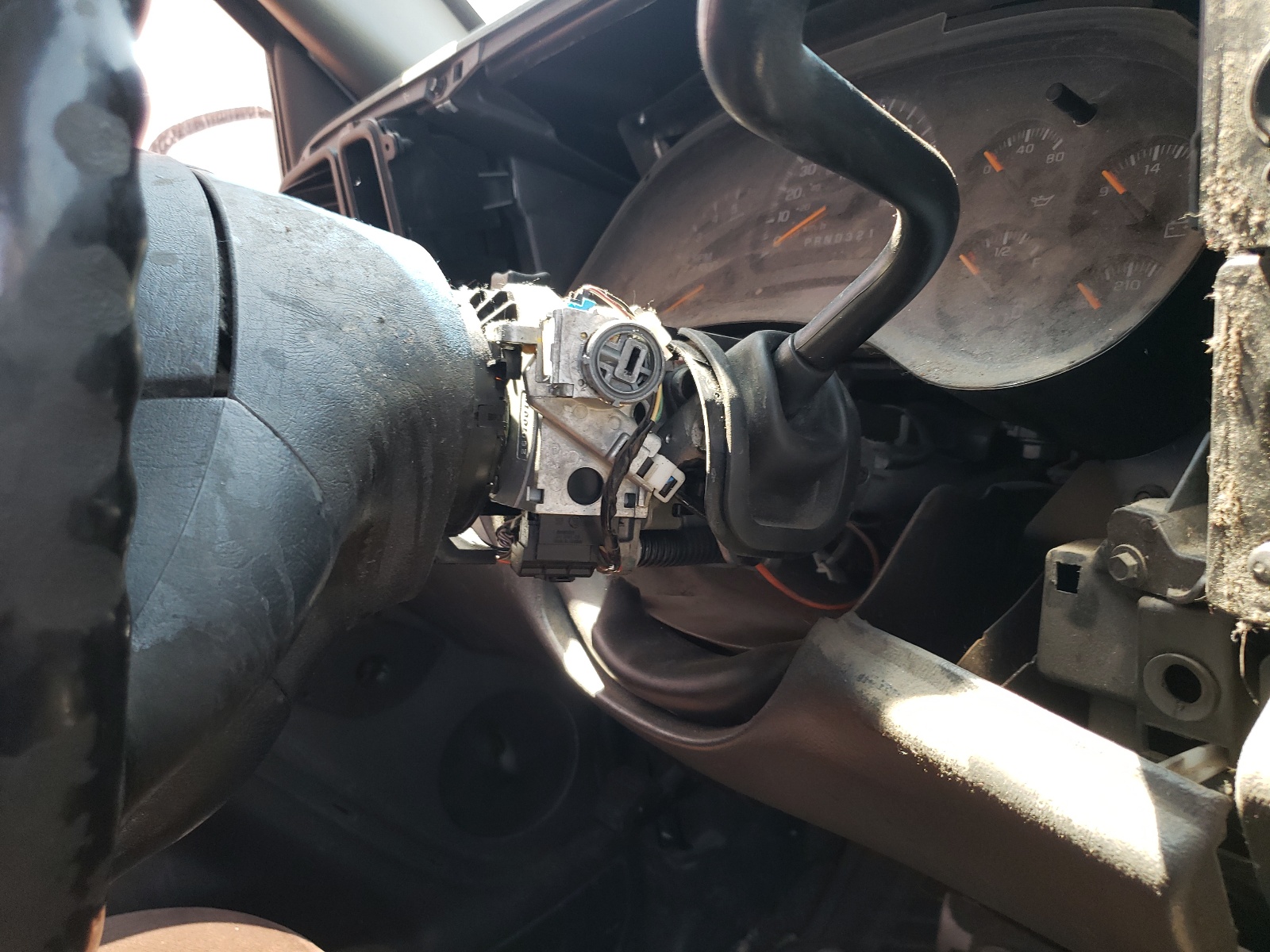Photo 9 from auction – 2007 GMC SIERRA K25 with VIN 1GTHK23U27F124608