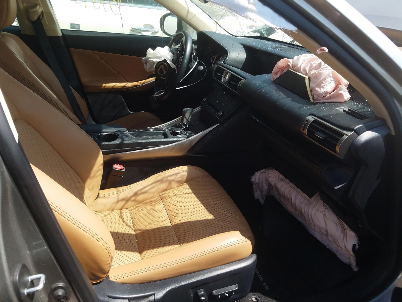 Photo 5 from auction – 2015 LEXUS IS 250 with VIN JTHCF1D2XF5021848