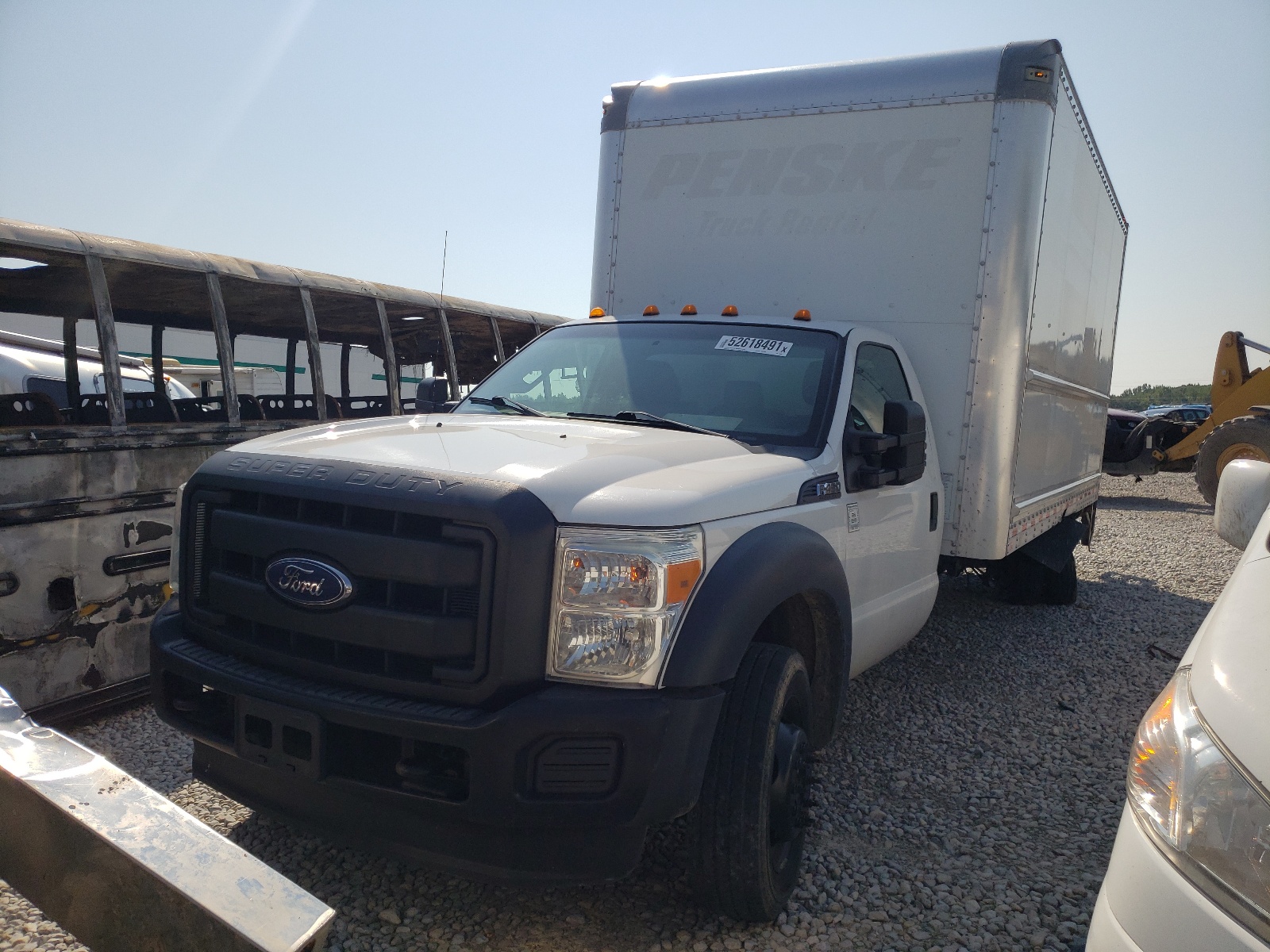 Photo 2 from auction – 2016 FORD F450 SUPER with VIN 1FDUF4GY6GEB89085