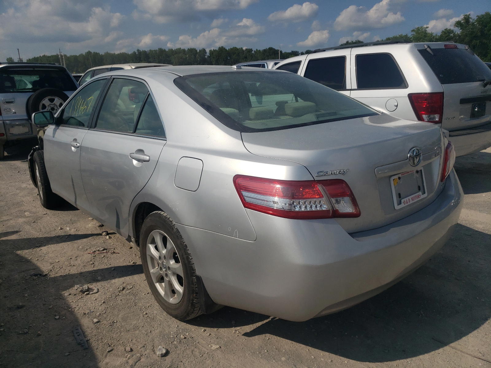 Photo 3 from auction – 2011 TOYOTA CAMRY BASE with VIN 4T4BF3EKXBR129167