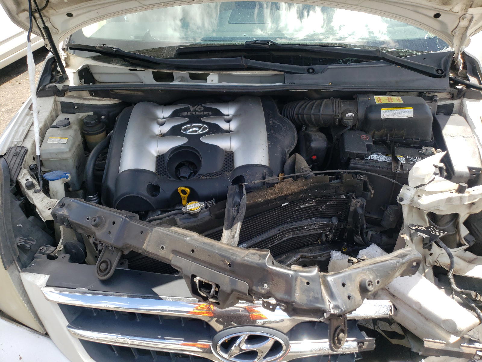 Photo 7 from auction – 2007 HYUNDAI ENTOURAGE with VIN KNDMC233776033031
