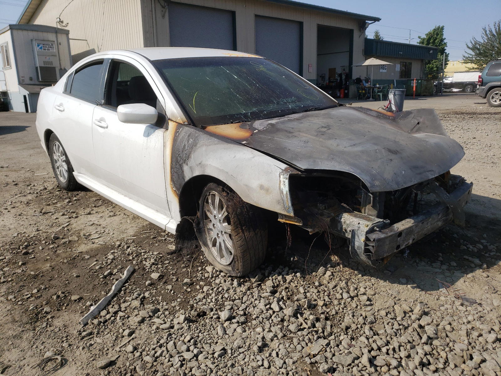 MITSUBISHI GALANT FE 2010 with VIN 4A32B2FF7AE006146 - Photo from auction