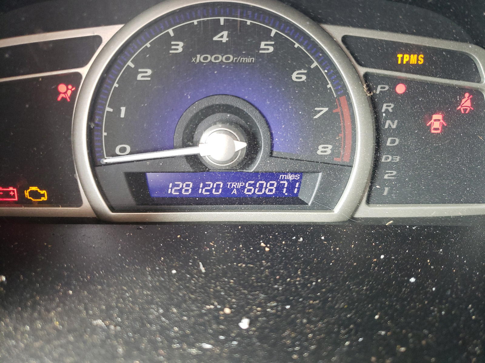 Photo 8 from auction – 2011 HONDA CIVIC EX with VIN 19XFA1F84BE011796