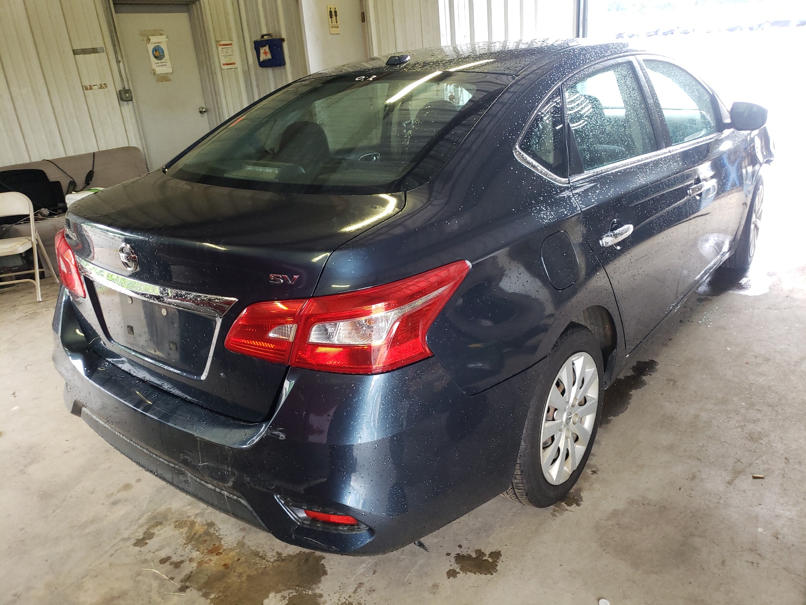 Photo 4 from auction – 2016 NISSAN SENTRA S with VIN 3N1AB7AP2GL670295