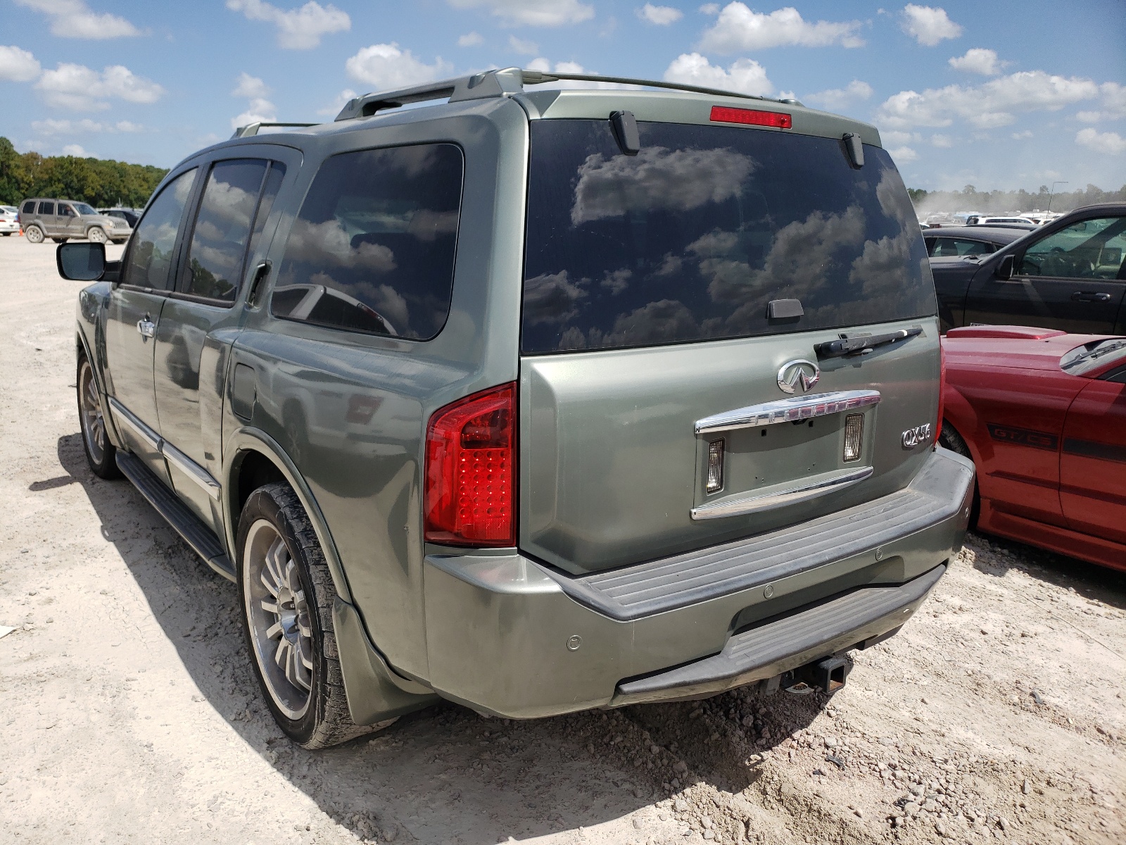 Photo 3 from auction – 2005 INFINITI QX56 with VIN 5N3AA08A55N805312