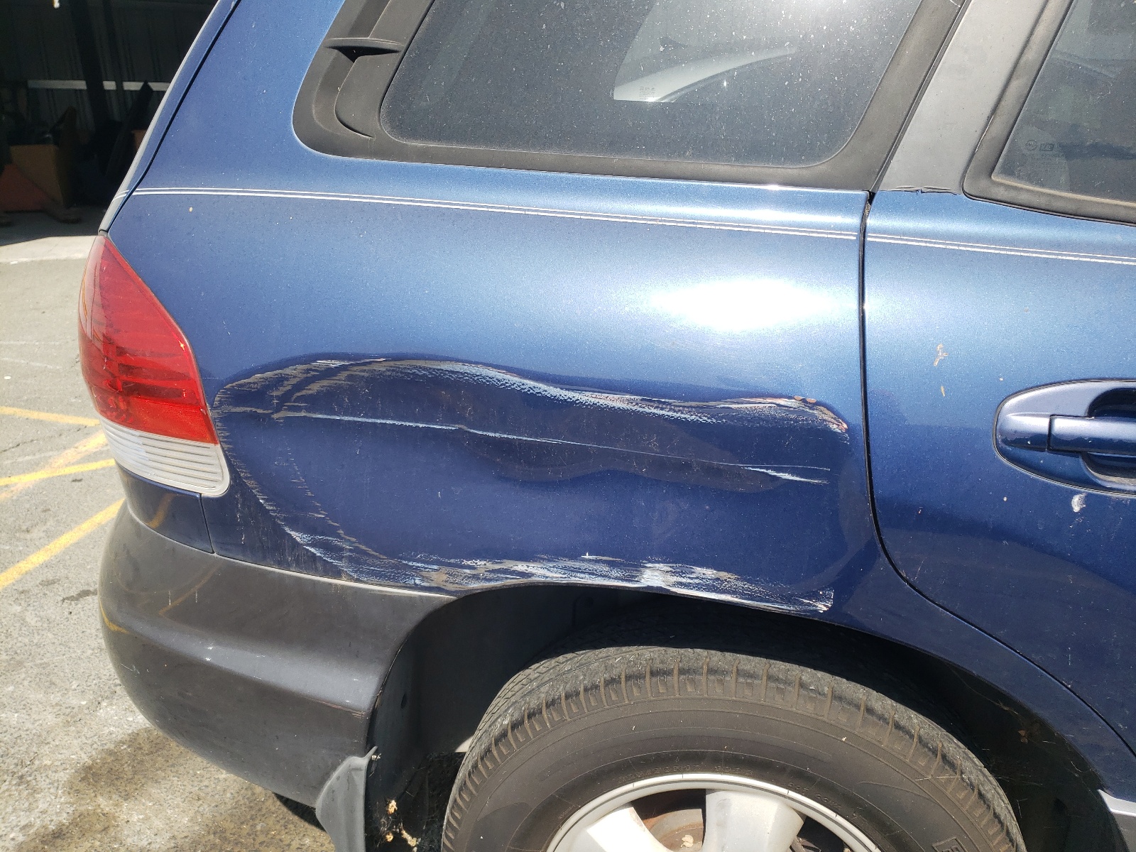 Photo 9 from auction – 2006 HYUNDAI SANTA FE with VIN KM8SC13D76U109203