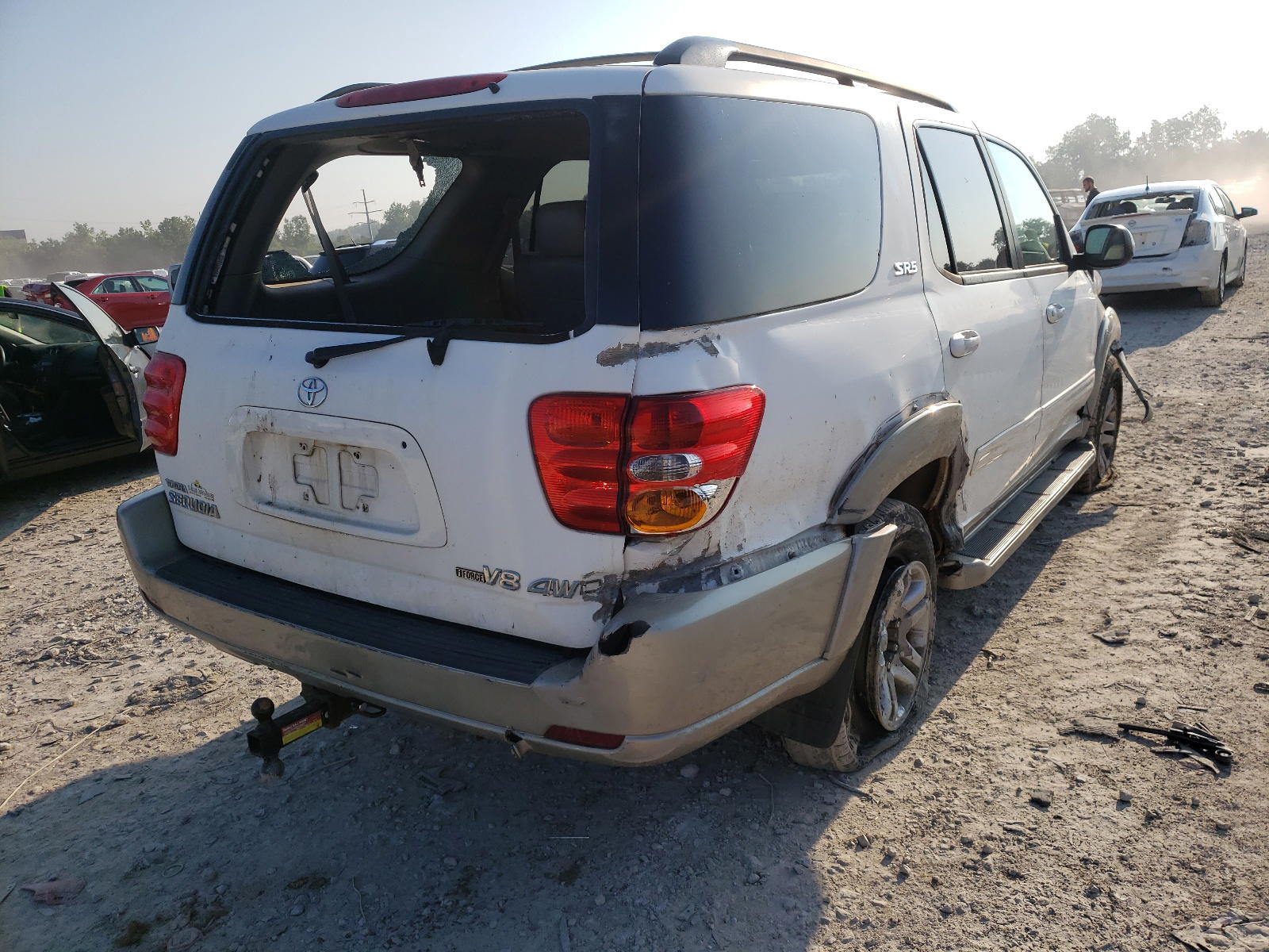 Photo 4 from auction – 2004 TOYOTA SEQUOIA SR with VIN 5TDBT44A34S227955