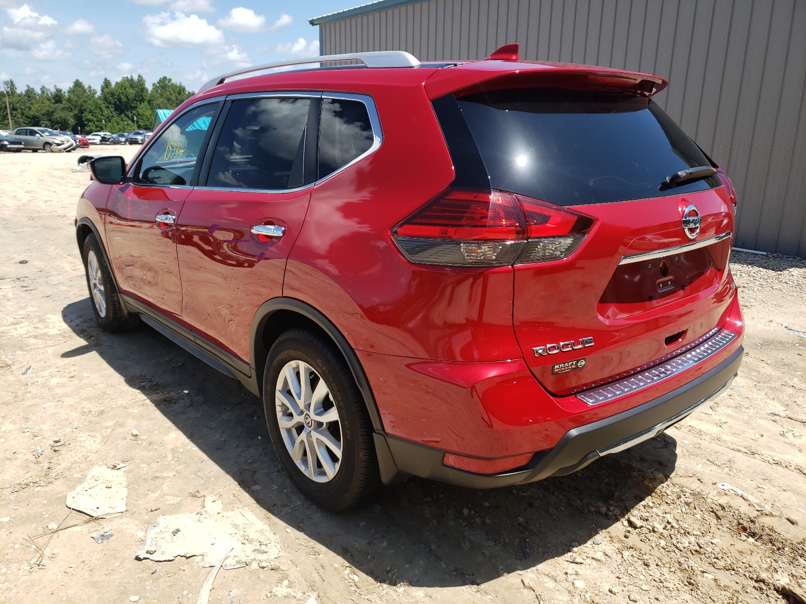 Photo 3 from auction – 2017 NISSAN ROGUE S with VIN JN8AT2MT6HW396671