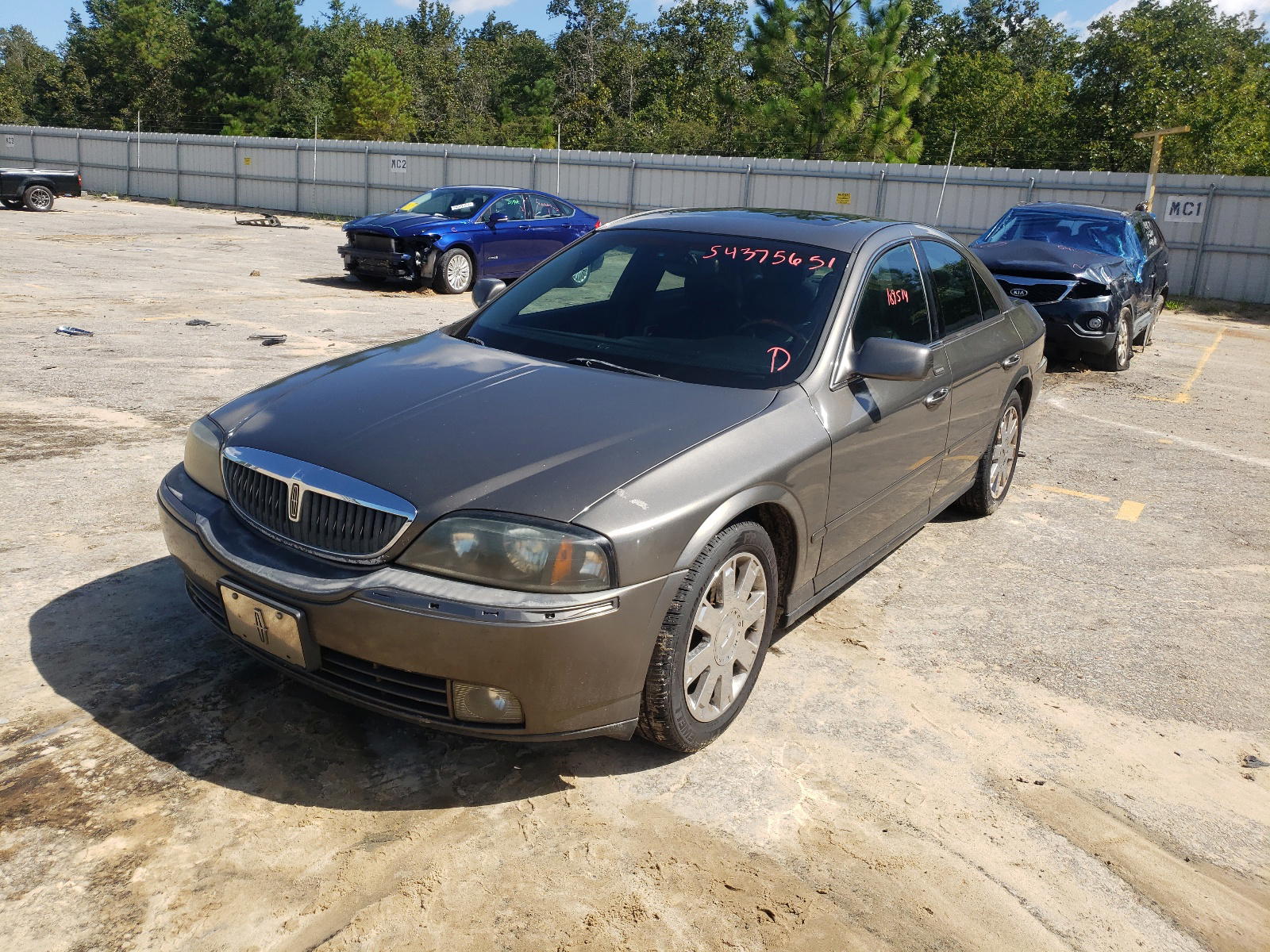 Photo 2 from auction – 2003 LINCOLN LS with VIN 1LNHM87A83Y688688