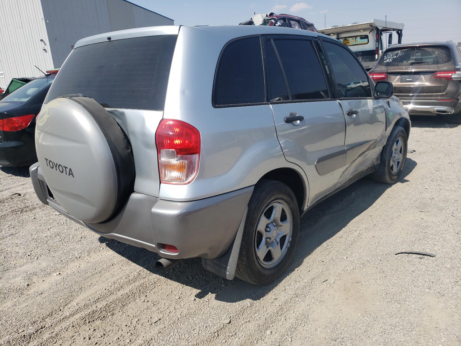 Photo 4 from auction – 2003 TOYOTA RAV4 with VIN JTEGH20V530096674