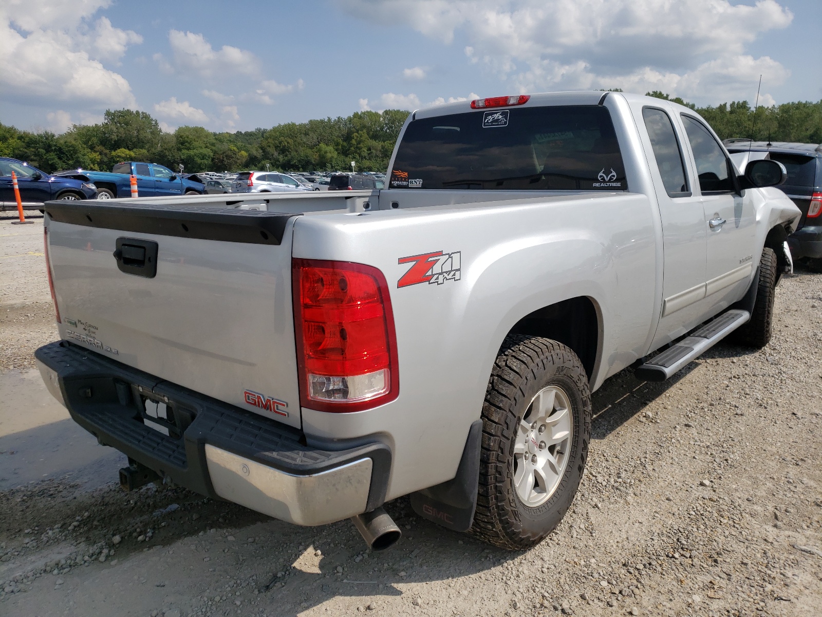 Photo 4 from auction – 2012 GMC SIERRA K15 with VIN 1GTR2VE72CZ190498