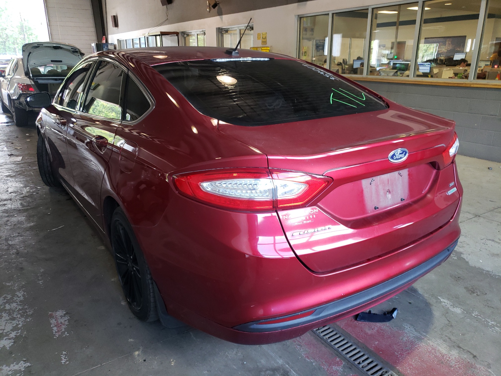 Photo 3 from auction – 2014 FORD FUSION SE with VIN 3FA6P0HD6ER205980