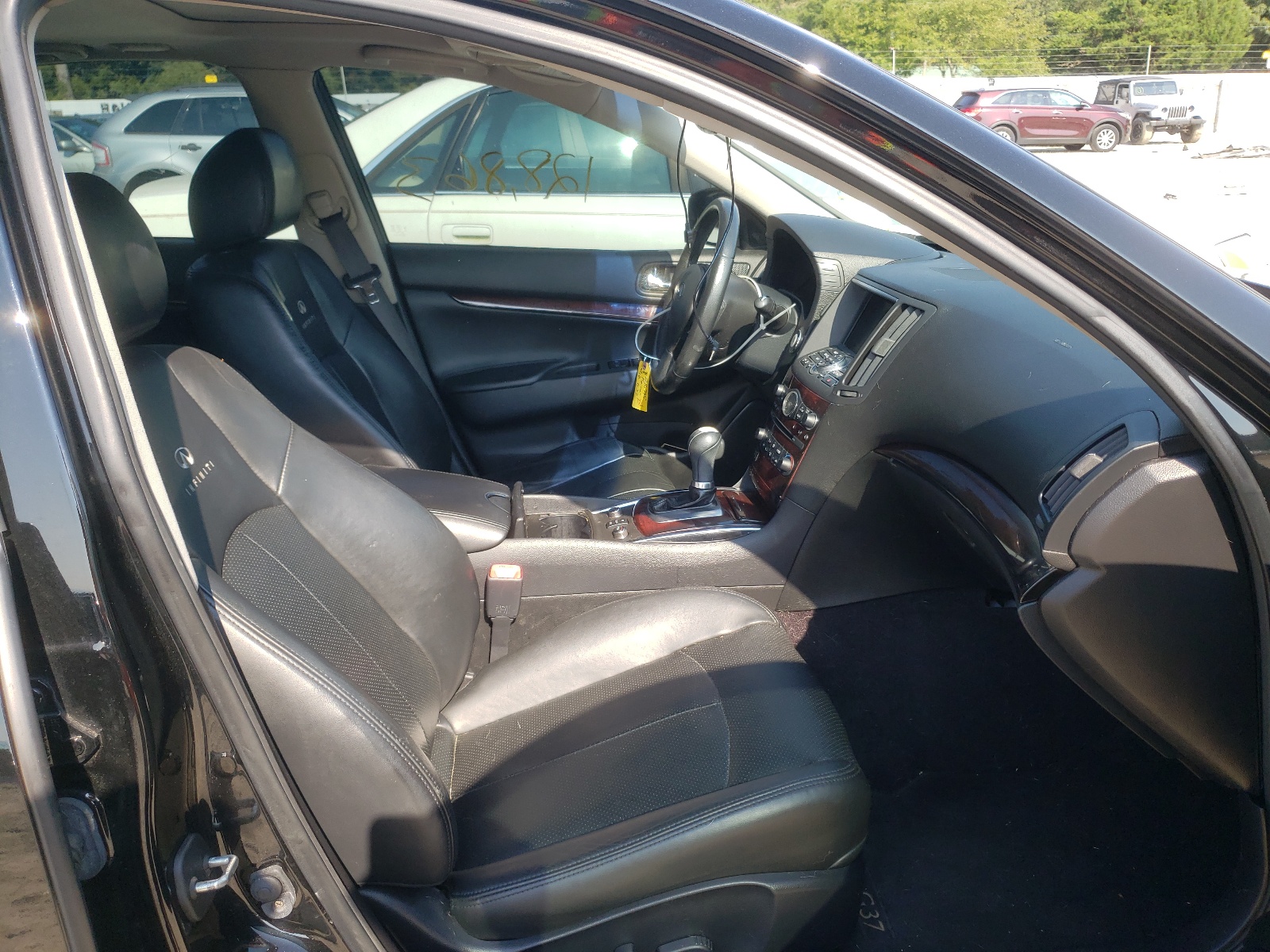Photo 5 from auction – 2012 INFINITI G37 with VIN JN1CV6AR1CM672020