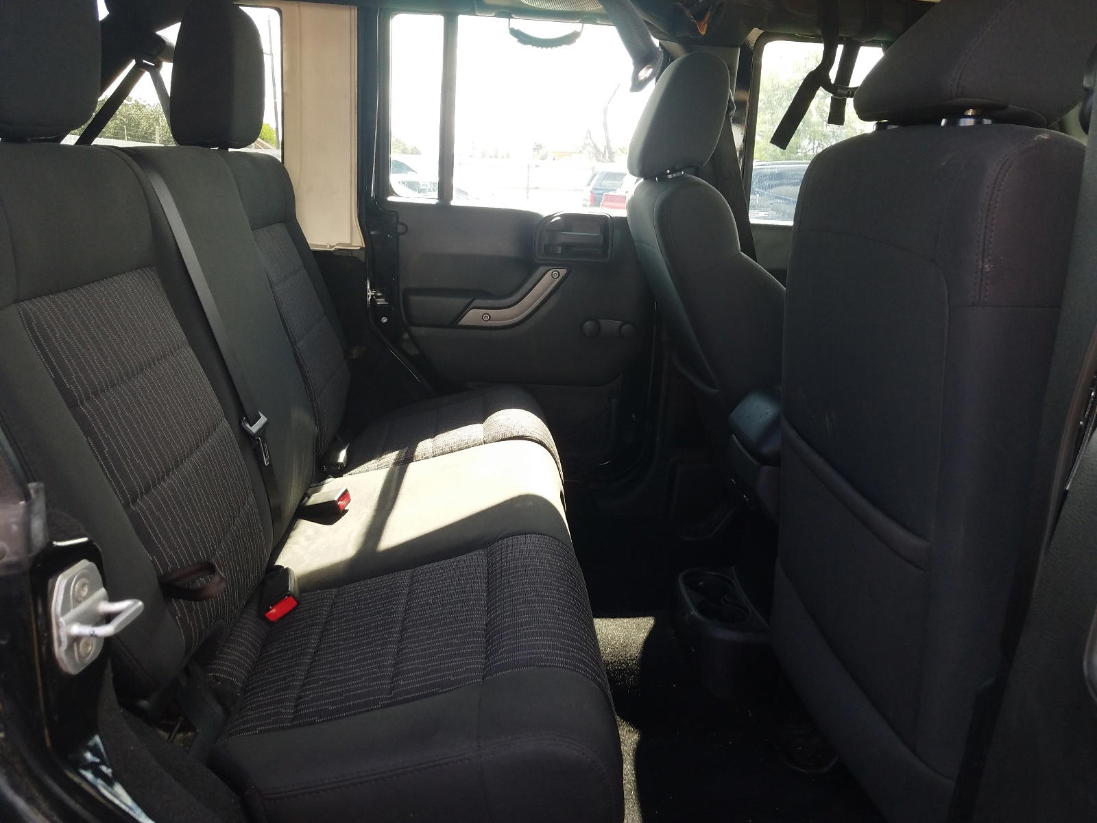 Photo 6 from auction – 2012 JEEP WRANGLER U with VIN 1C4BJWDG9CL113285