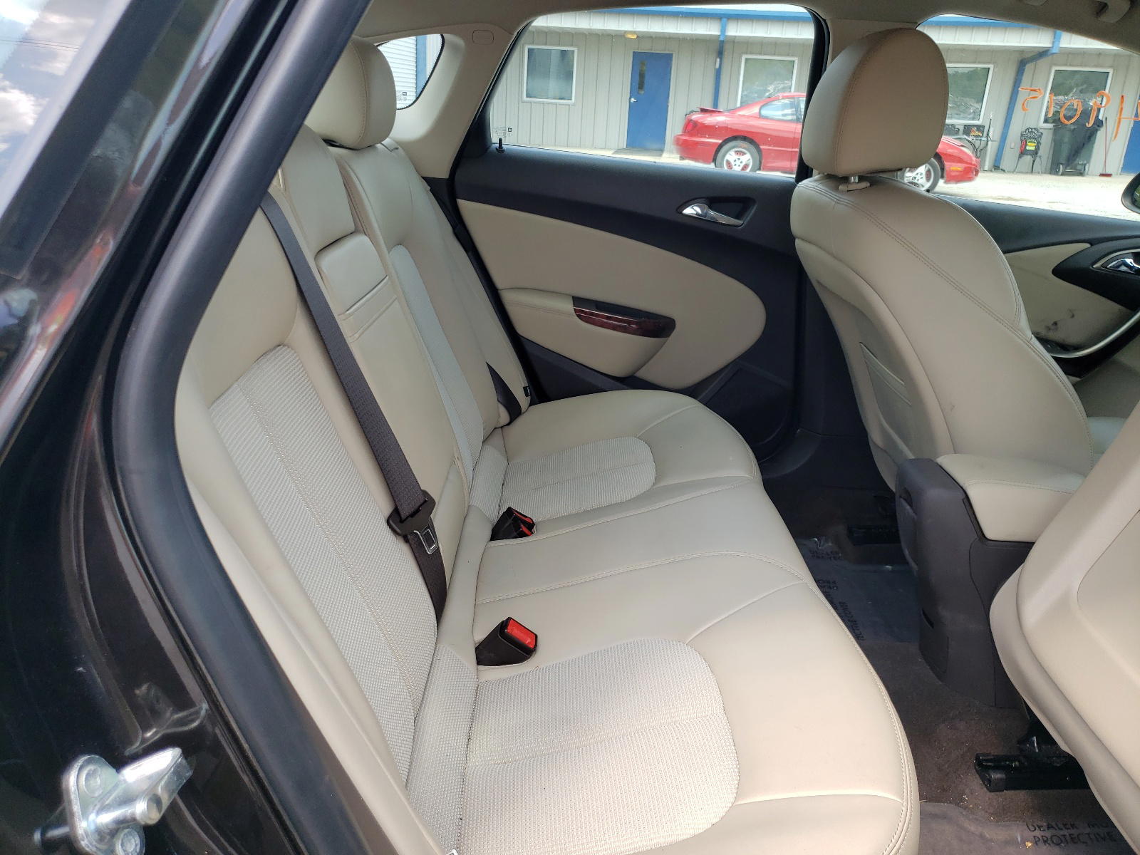 Photo 6 from auction – 2013 BUICK VERANO with VIN 1G4PP5SK0D4246644