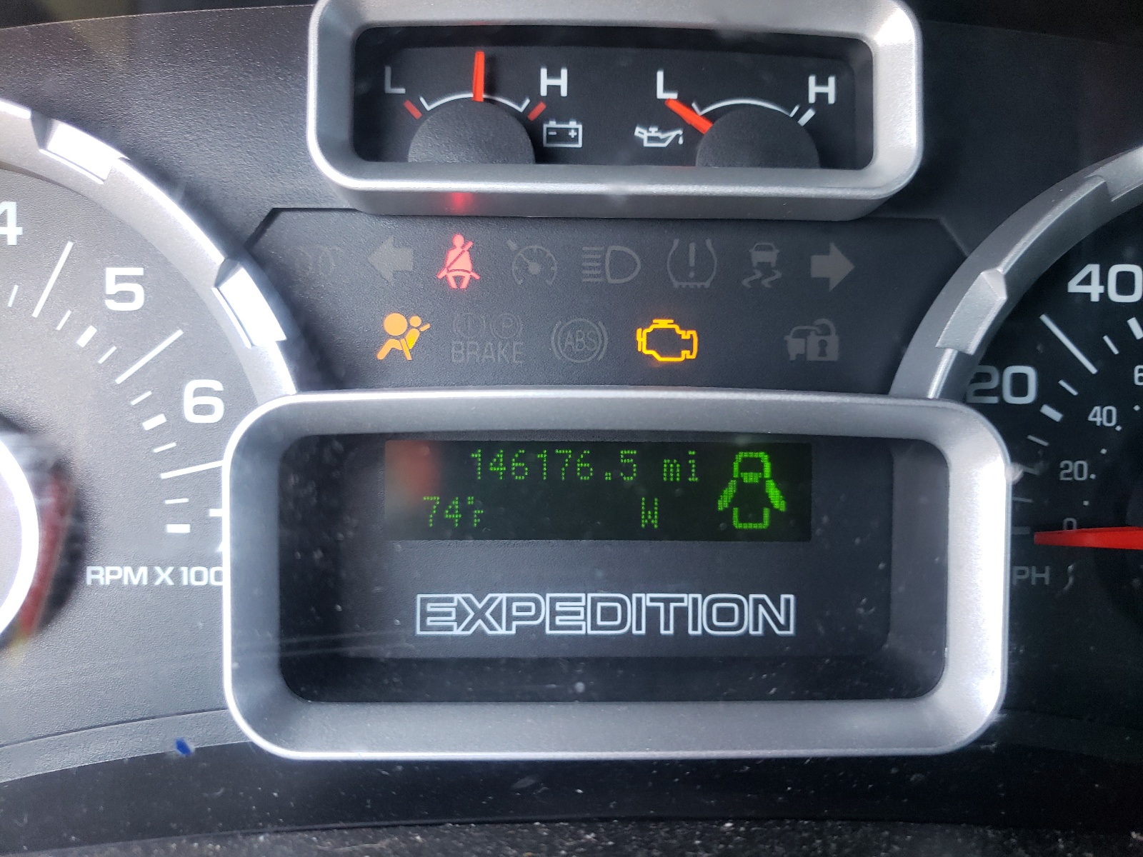 Zdjęcie 8 z aukcji – 2009 FORD EXPEDITION z VIN 1FMFU15569LA08233